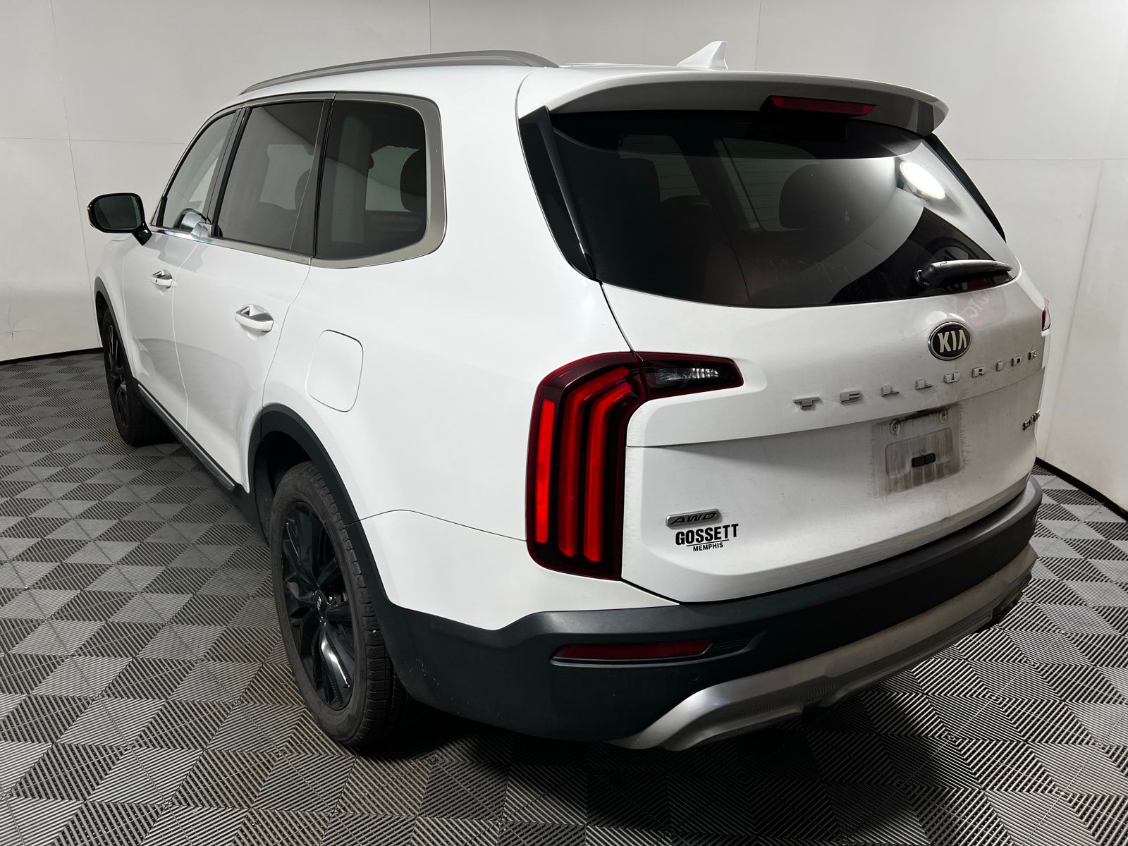 Thumbnail: 2020 Kia Telluride - 7