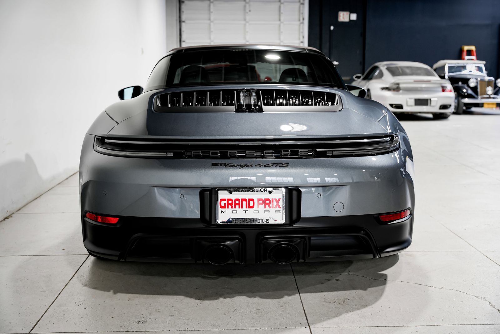 2025 Porsche 911 Targa 4 GTS — photo 4