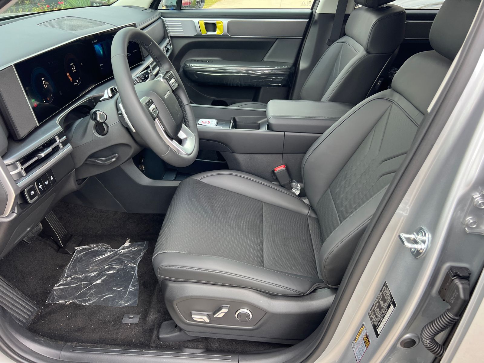New 2026 Silver Hyundai SEL image 10