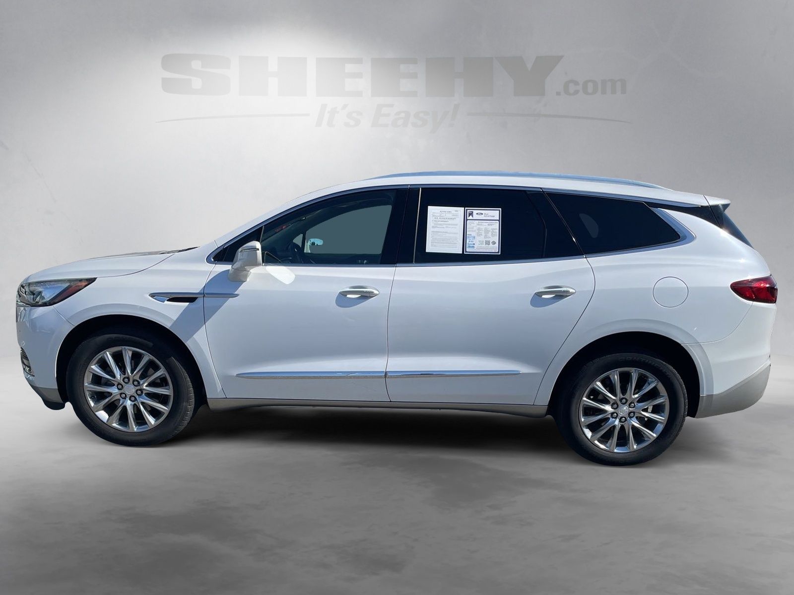 Used 2018 White Frost Buick Premium Group image 7