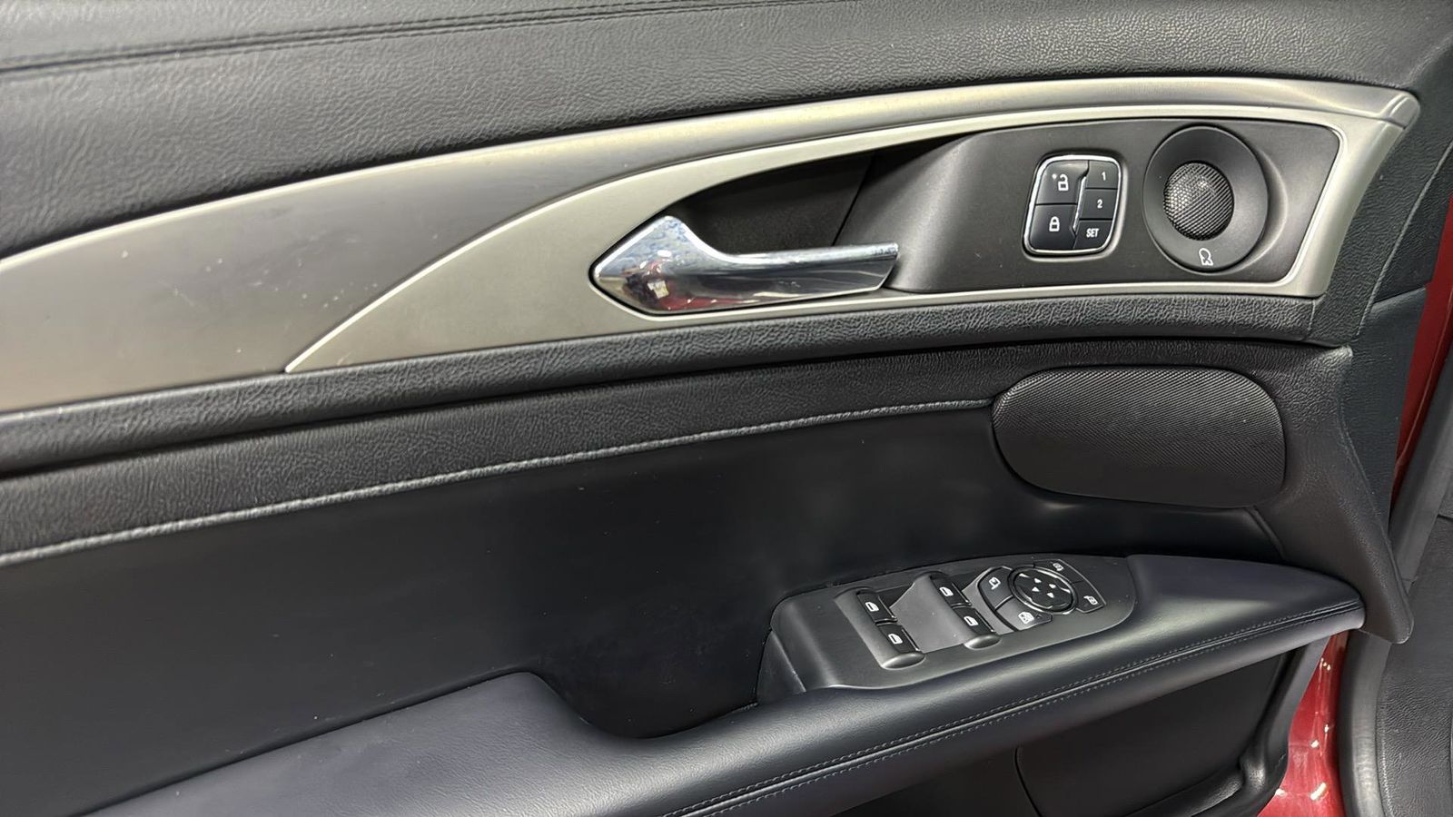 Used Car 2017 Lincoln Mkz  Reserve For Sale Under $20,000 In Austin, Texas