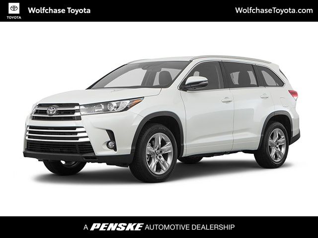 2018 Toyota Highlander Limited Platinum Hero Image