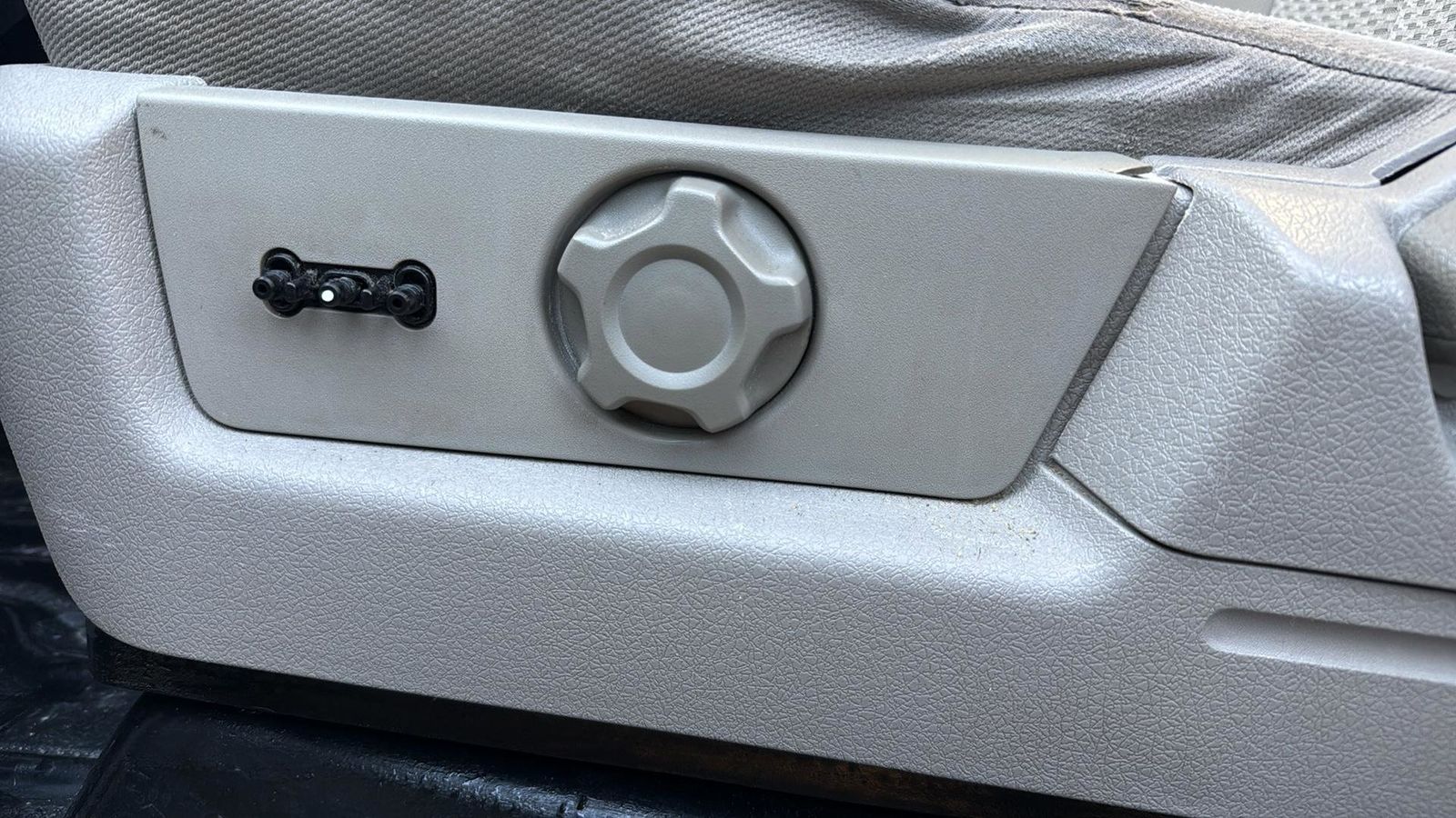 Used Car 2010 Ford F-150  Xlt For Sale Under $10,000 In Austin, Texas