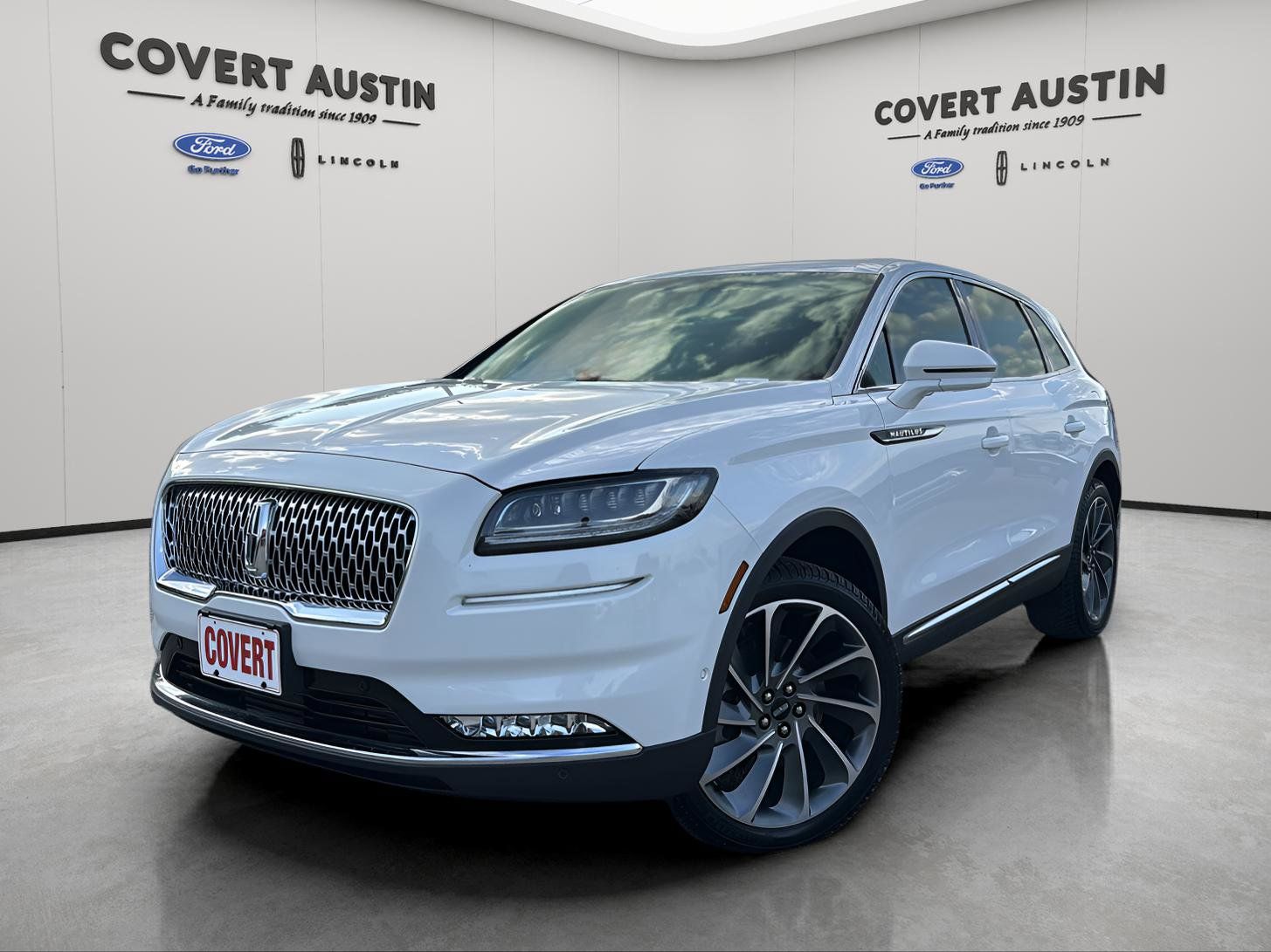 Used Car 2023 Lincoln Nautilus  Reserve For Sale Under $50,000 In Austin, Texas