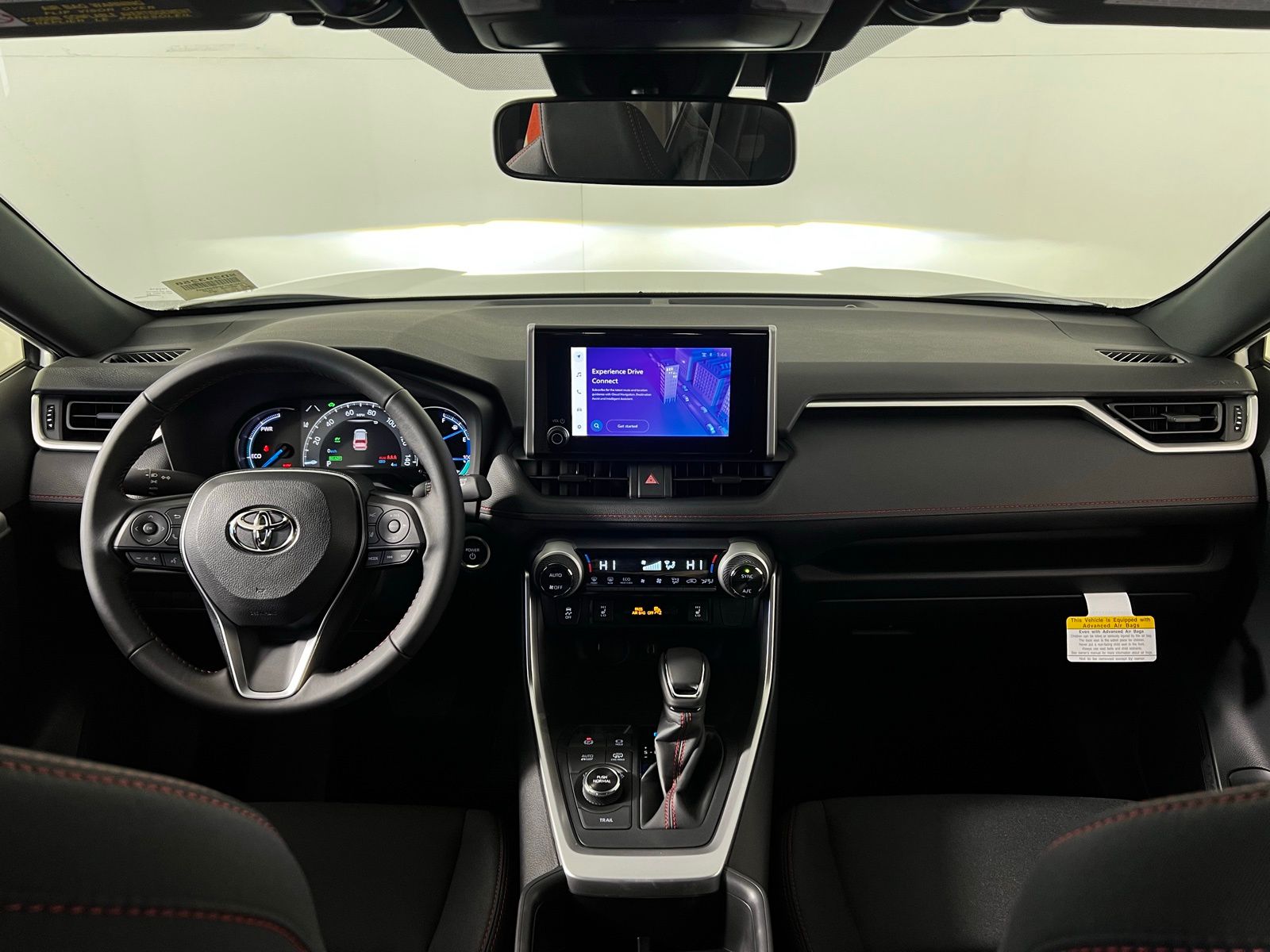 Thumbnail: 2025 Toyota RAV4 - 20