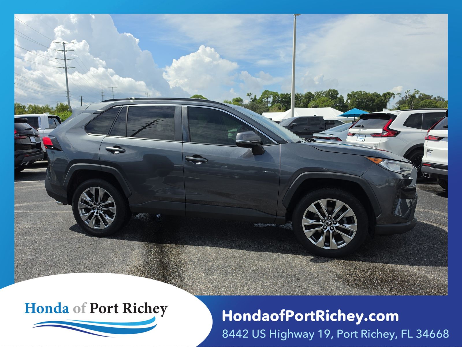 Magnetic Gray Metallic 2019 Toyota RAV4 SUV / Crossover Front-Wheel Drive Automatic