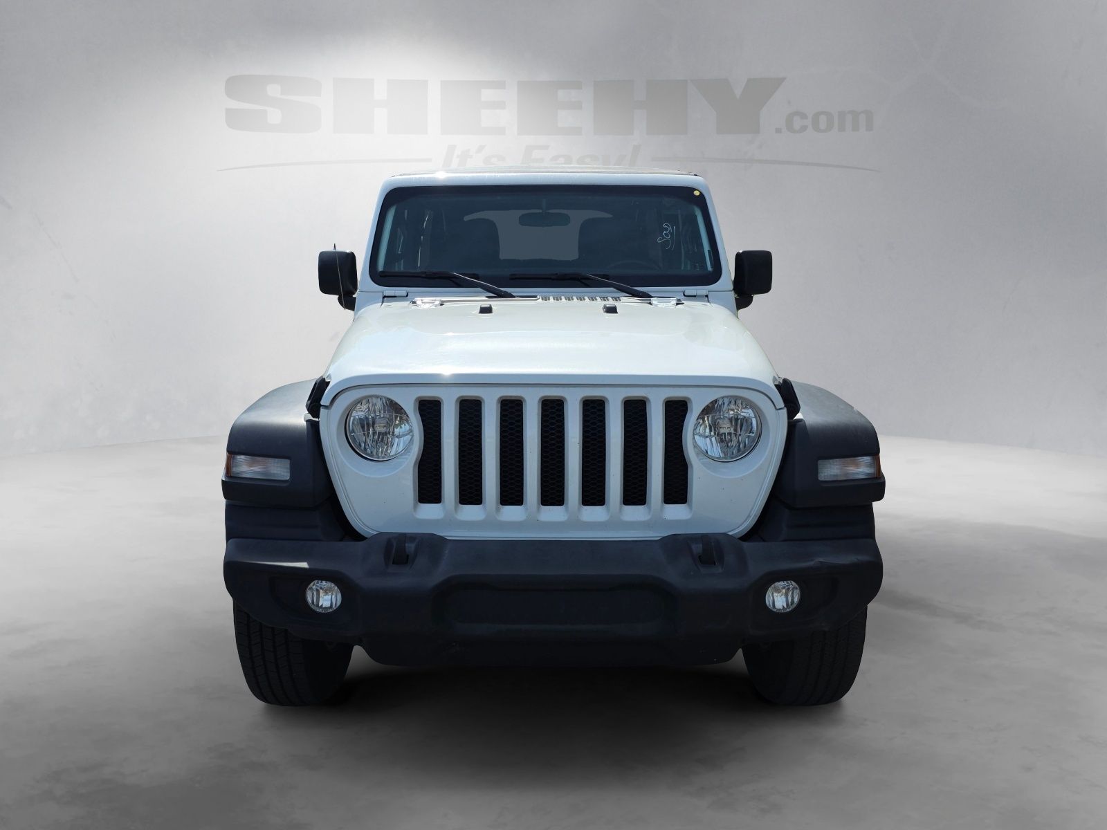 Used 2023 White Jeep Sport S image 17
