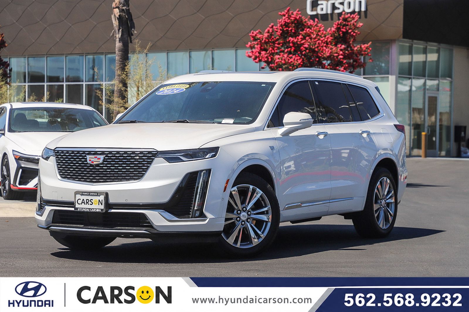 Crystal White Tricoat 2024 Cadillac XT6 SUV / Crossover Front-Wheel Drive 9-Speed Automatic