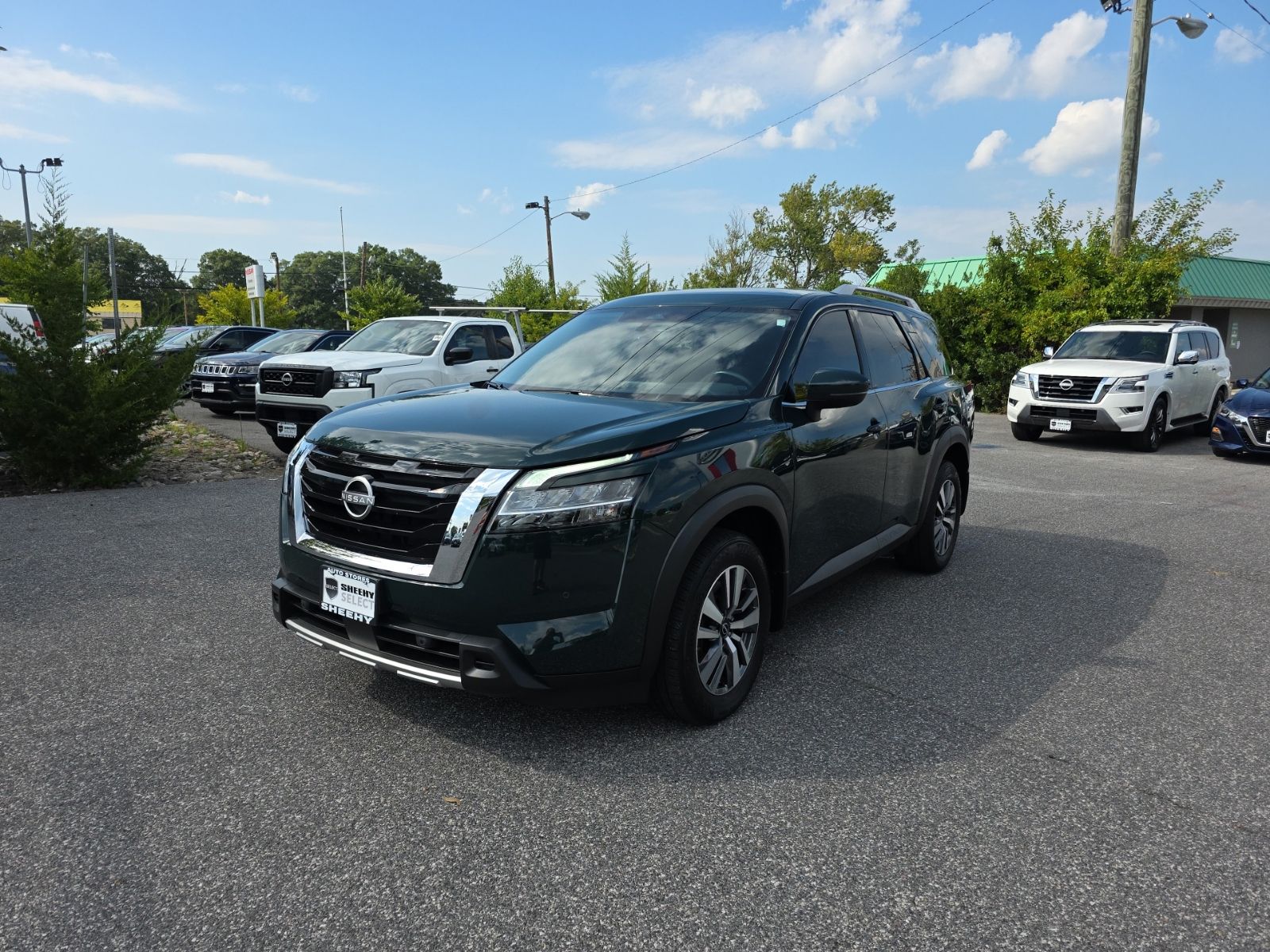 Used 2024 Black Nissan SL image 3