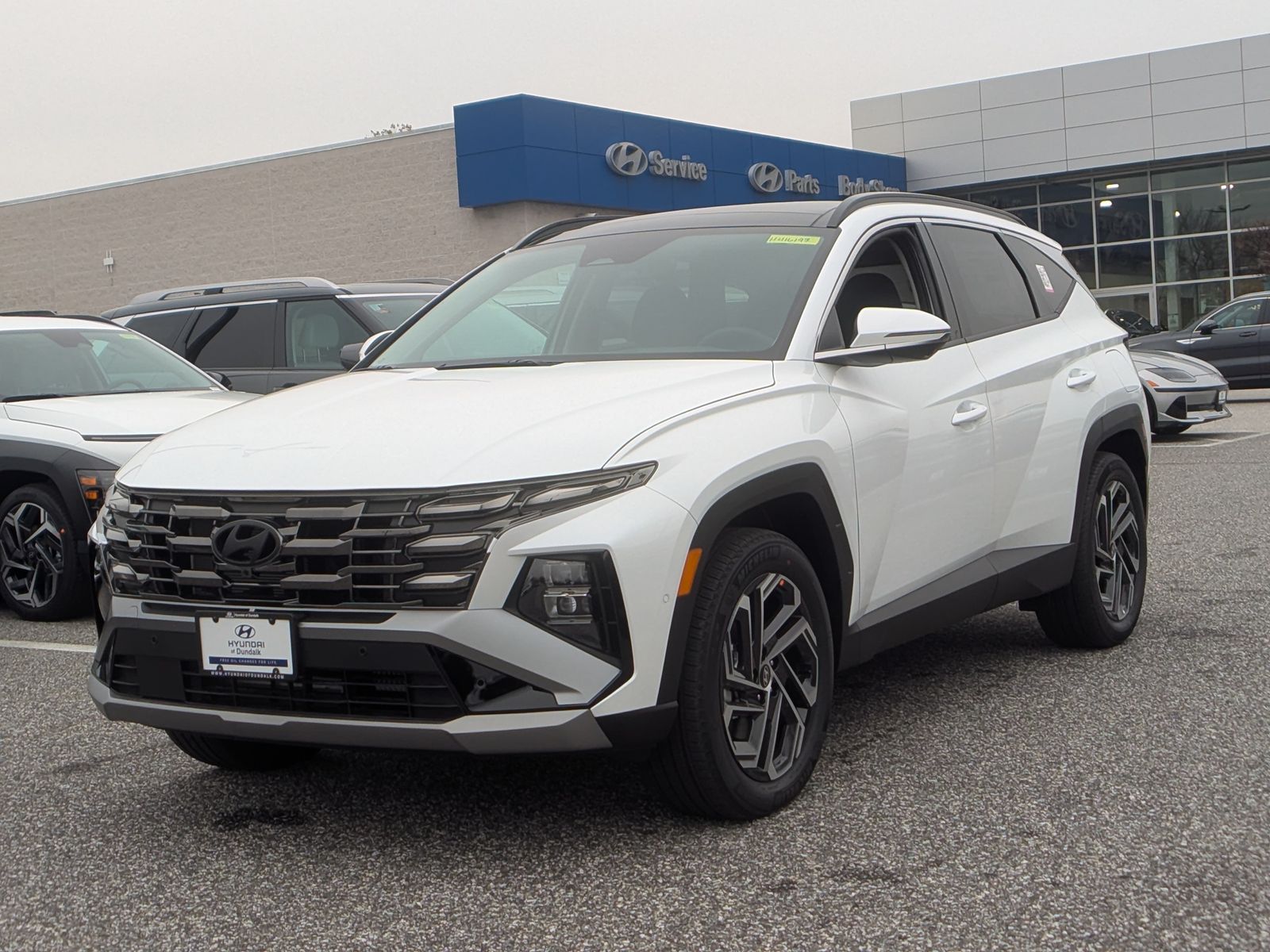 Creamy White Pearl 2026 Hyundai Tucson Hybrid Plug-In SUV / Crossover All-Wheel Drive 6-Speed Automatic