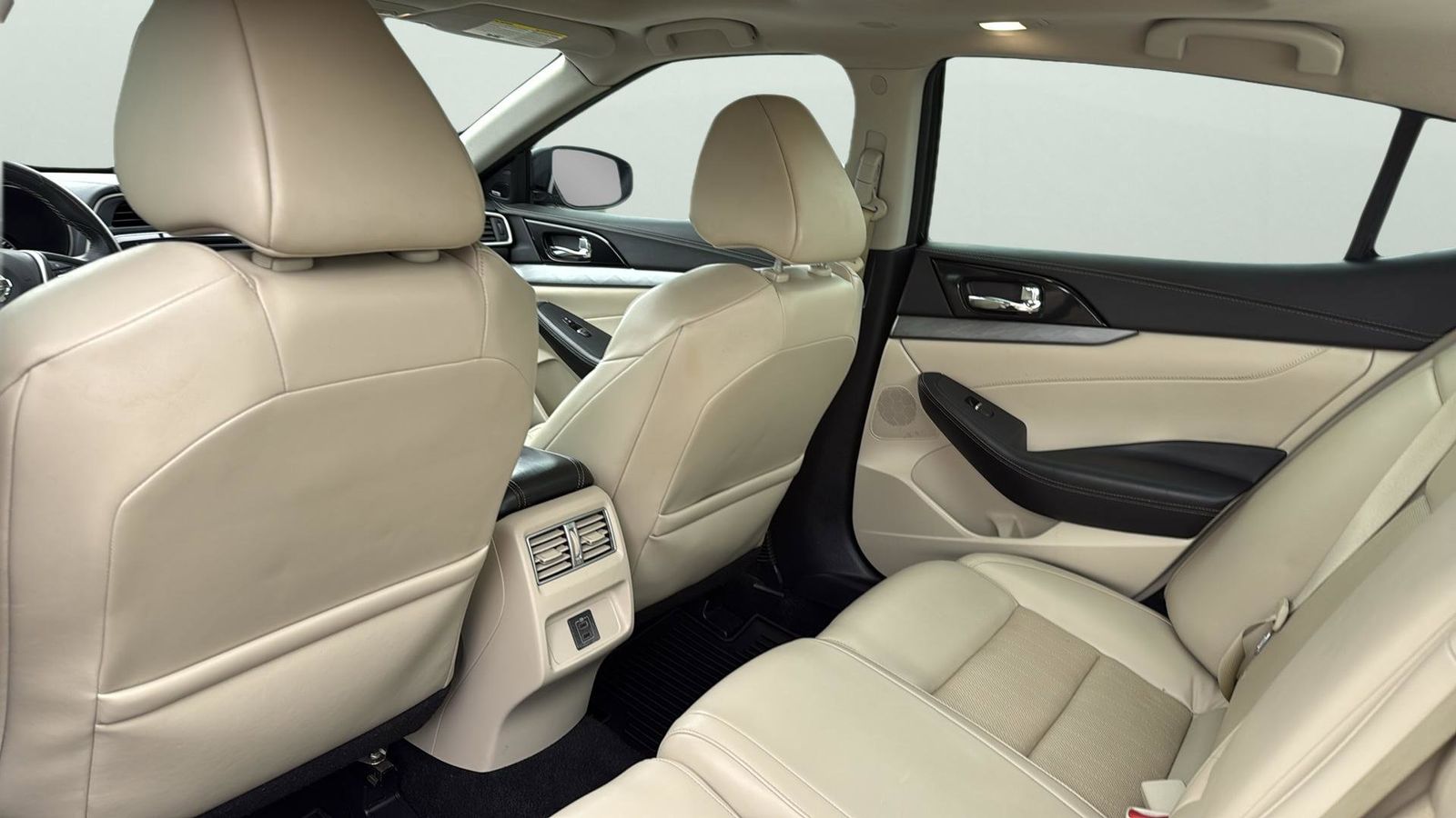 Used Car 2018 Nissan Maxima  3.5 Sl For Sale Under $20,000 In Austin, Texas