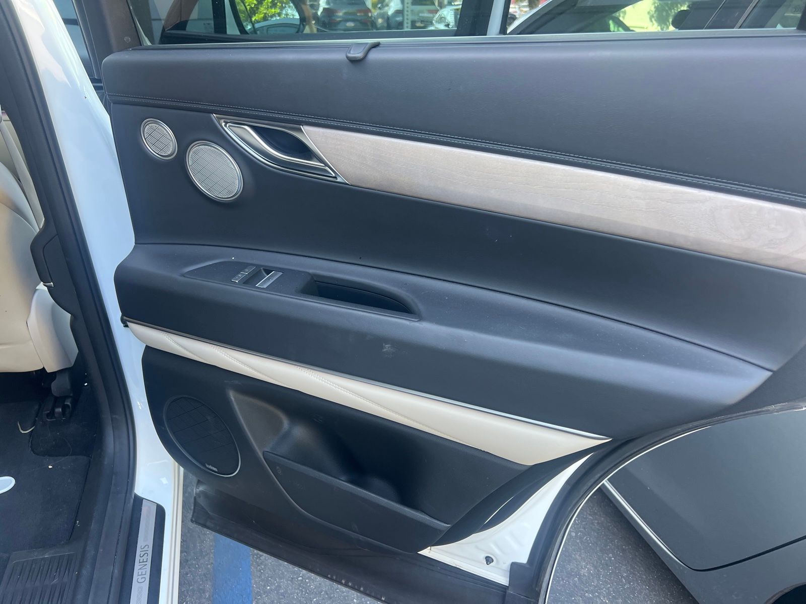 car-gallery-32