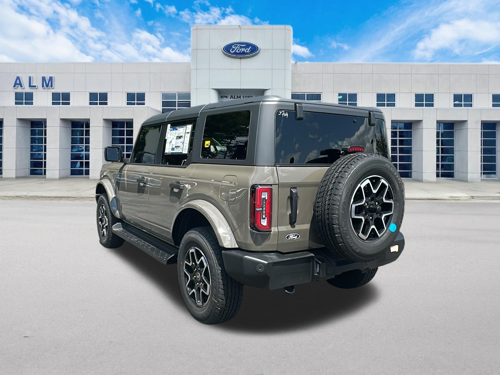 New 2026 Marsh Gray Ford Outer Banks® image 8