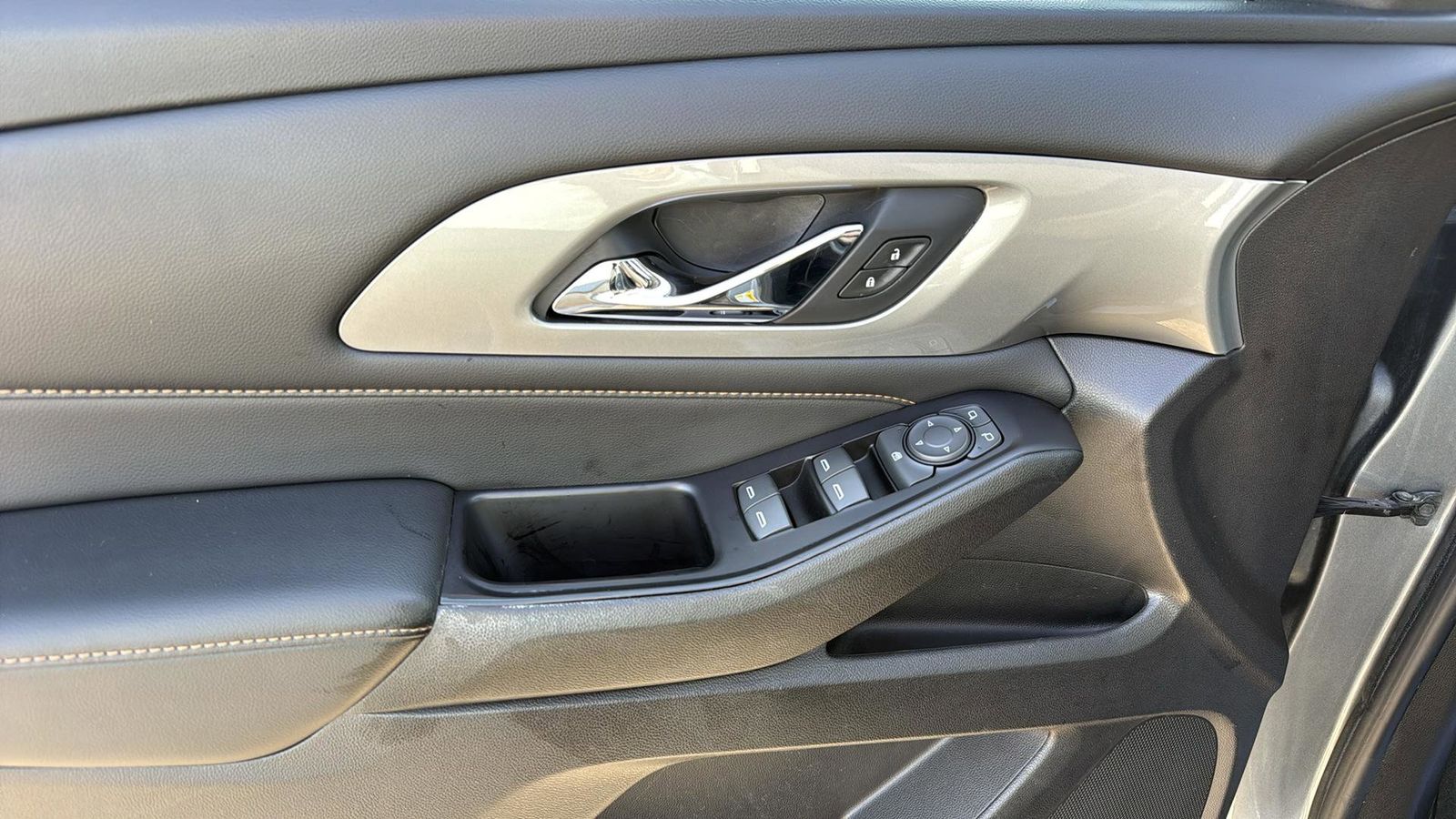 Used Car 2018 Chevrolet Traverse  Ls For Sale Under $12,000 In Austin, Texas