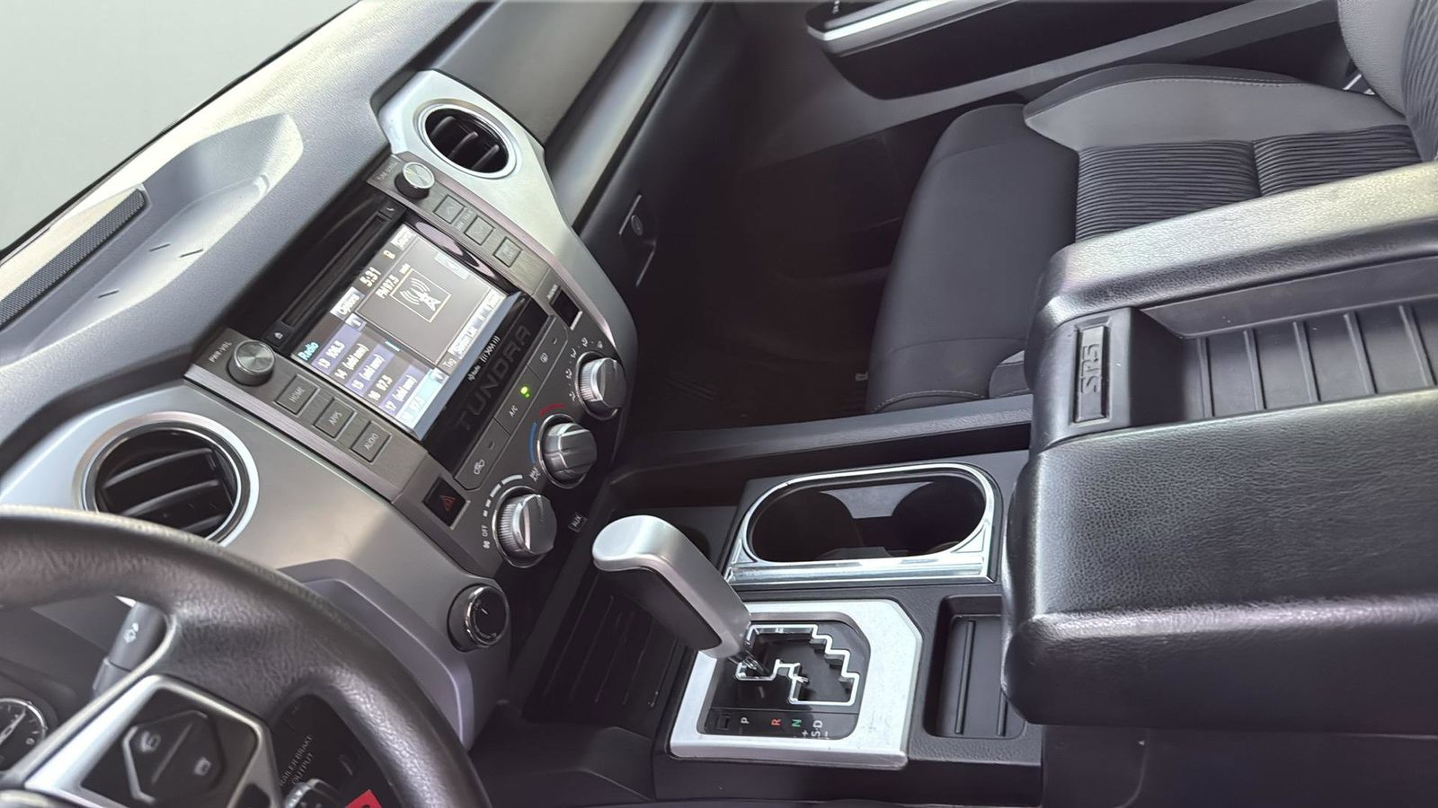 Used Car 2017 Toyota Tundra  Sr5 For Sale Under $30,000 In Austin, Texas