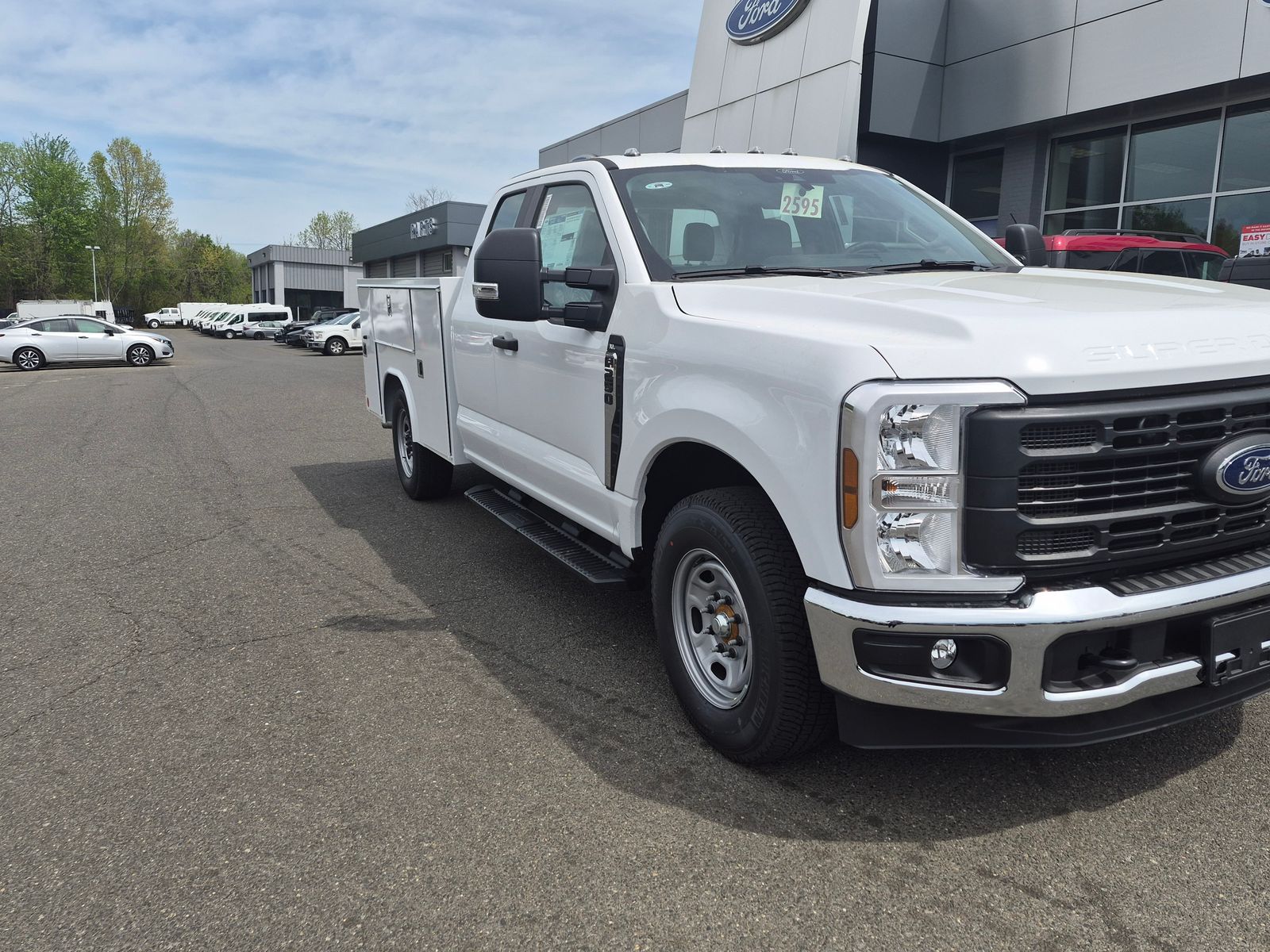 New 2026 Oxford White Ford  image 7