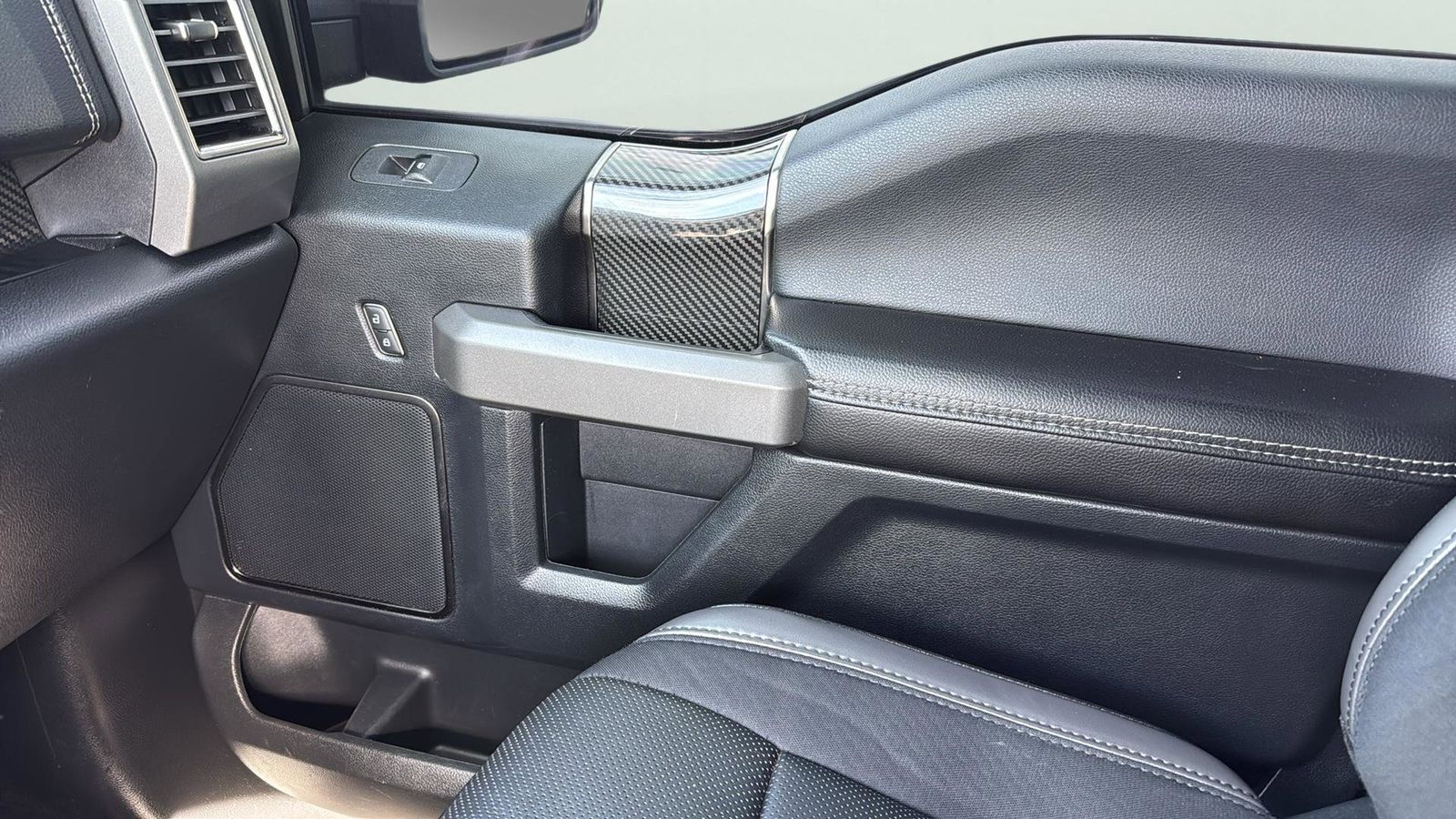 Used Car 2020 Ford F-150  Raptor For Sale Under $50,000 In Austin, Texas