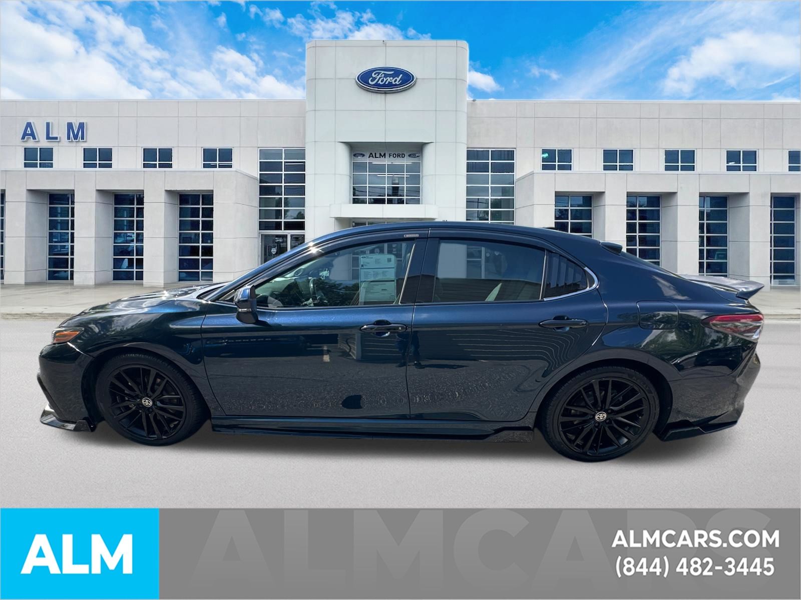 Used 2021 Blue Toyota XSE image 9