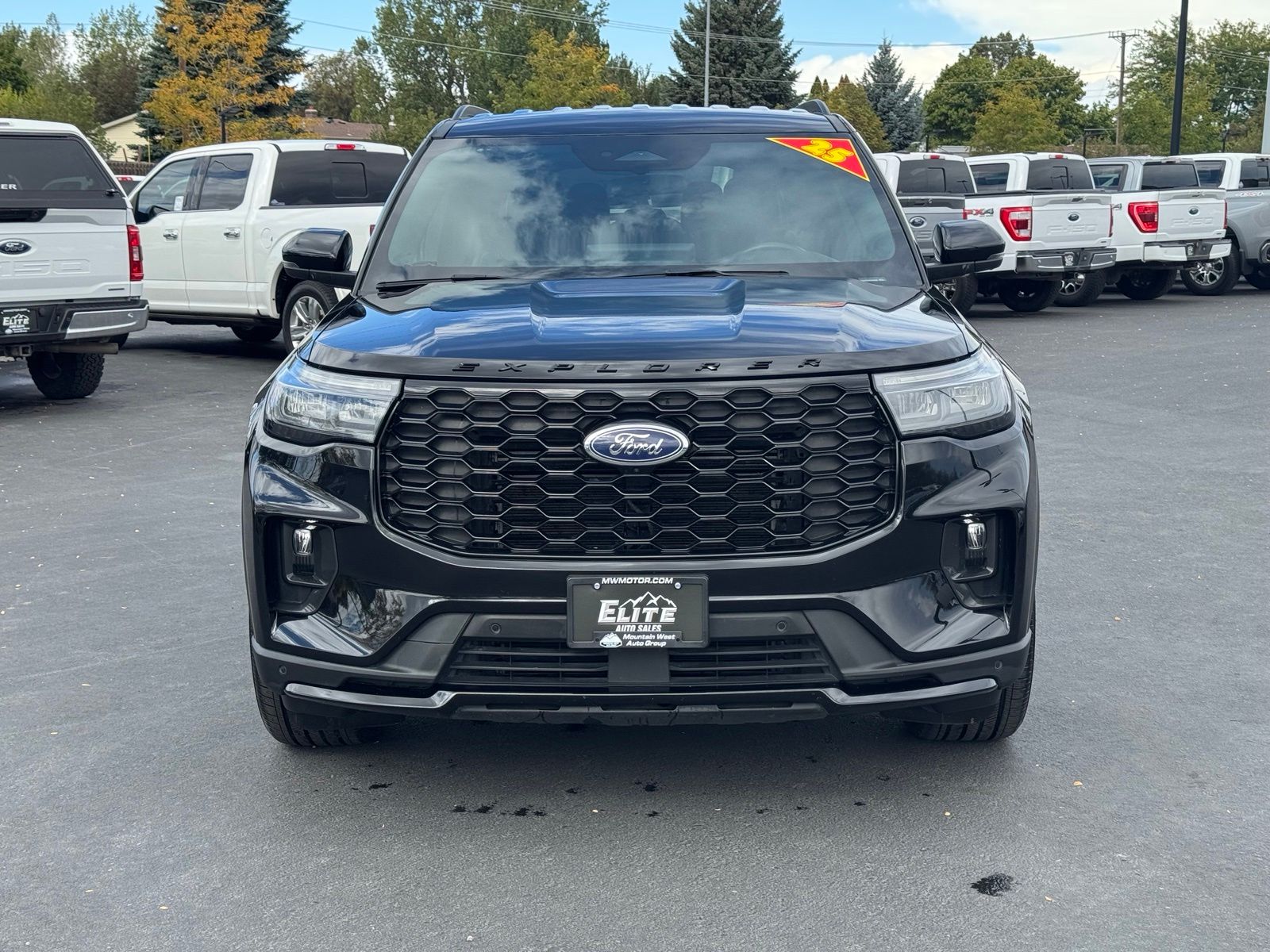 Used 2025 Ford Explorer SUV