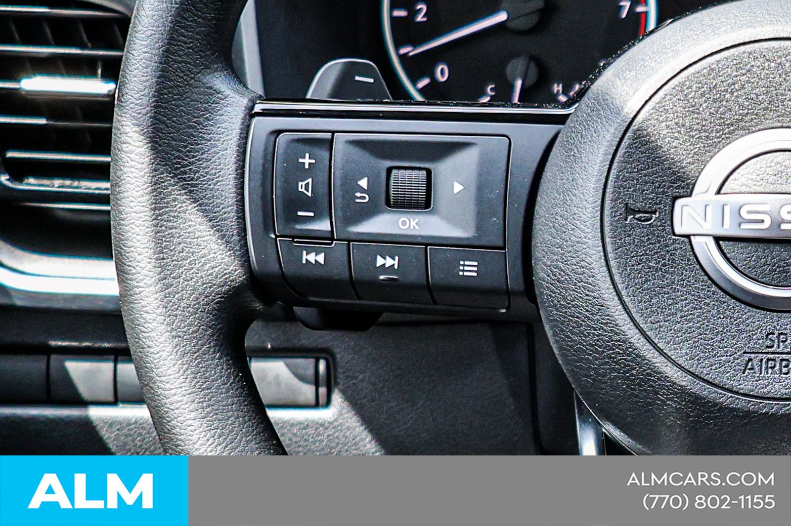 Used 2022 Silver Nissan SV image 27
