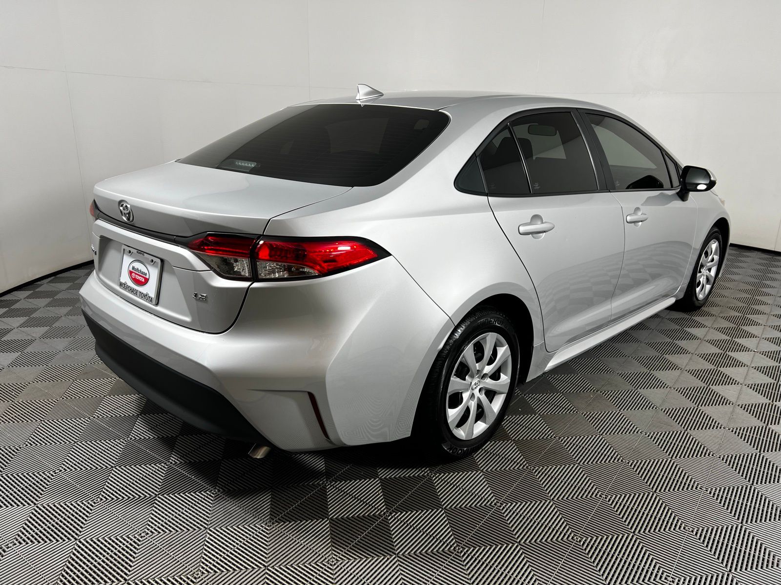 2023 Toyota Corolla LE 5