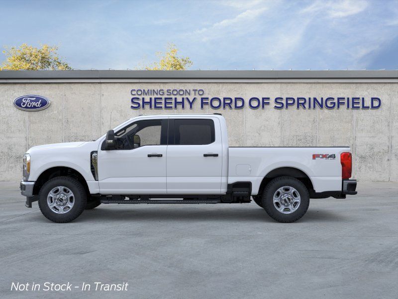 New 2026 Oxford White Ford XLT image 5