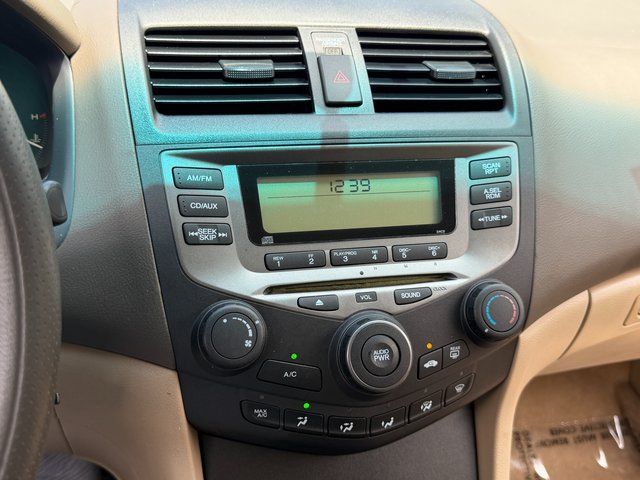 Used 2007 Taffeta White Honda LX image 18