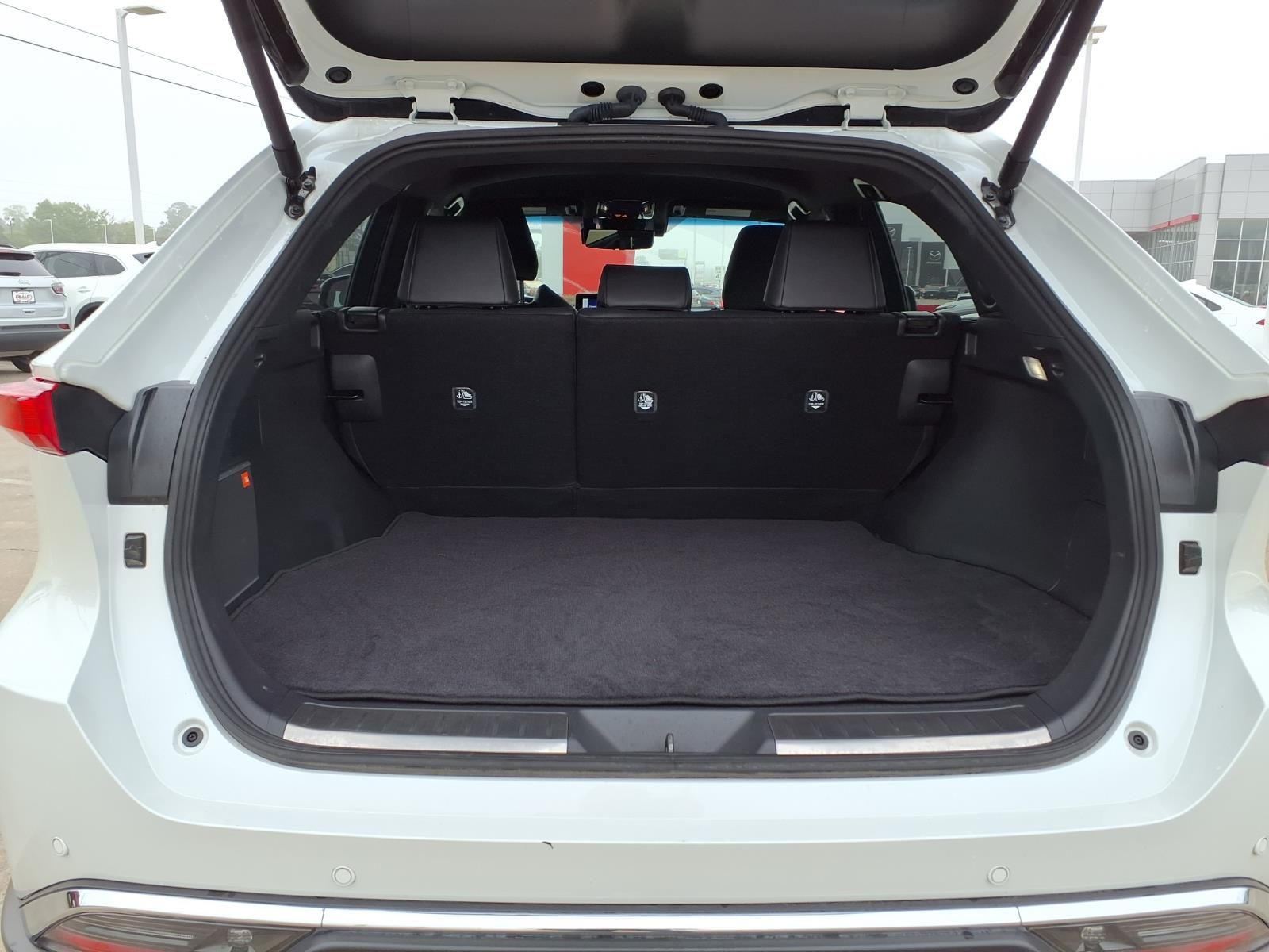2024 Toyota Venza Limited - 7