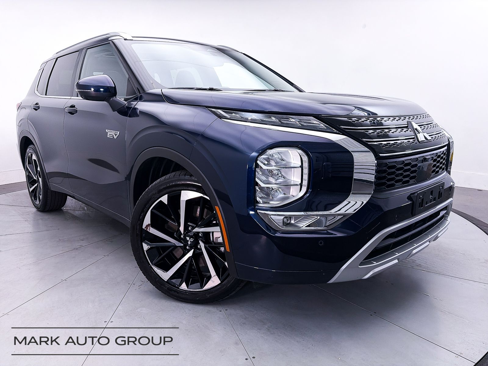 2024 Mitsubishi Outlander PHEV SEL