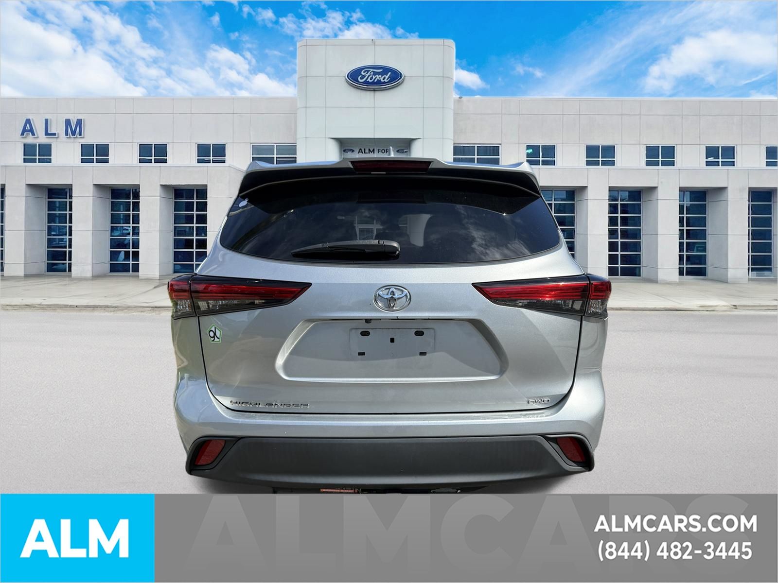 Used 2021 Silver Toyota L image 9