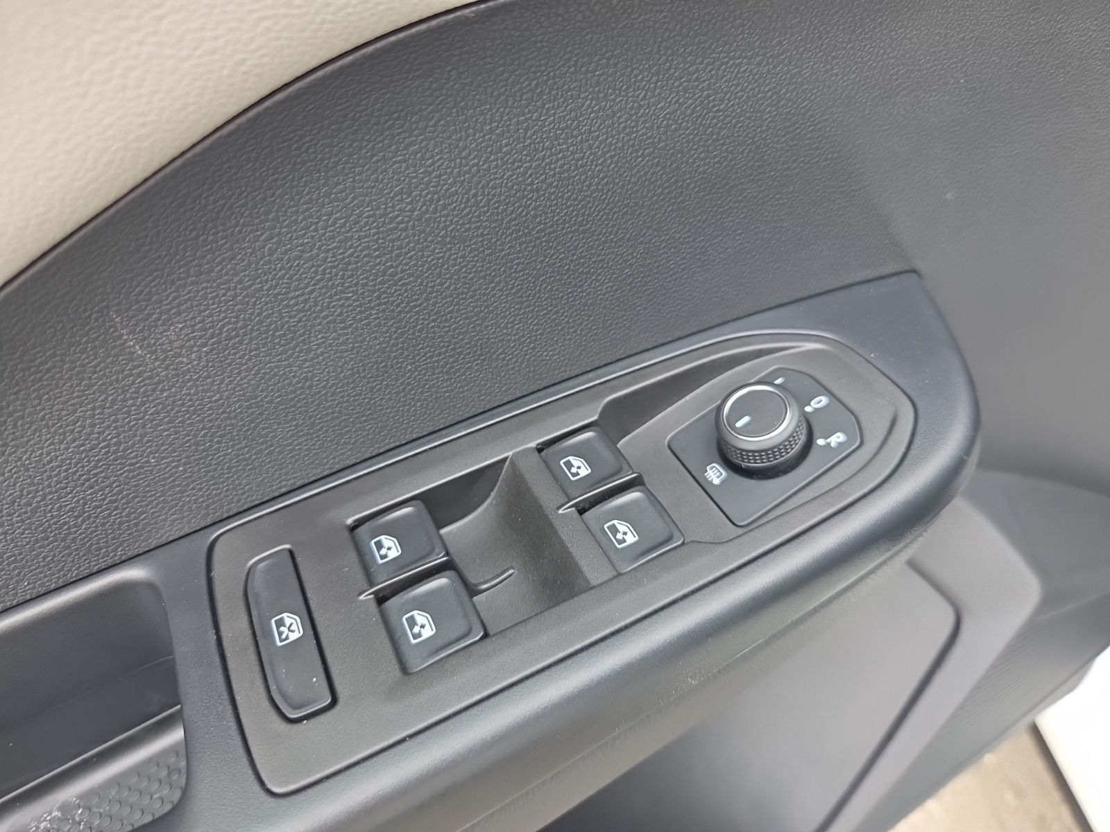 used 2025 Volkswagen Taos car, priced at $29,273