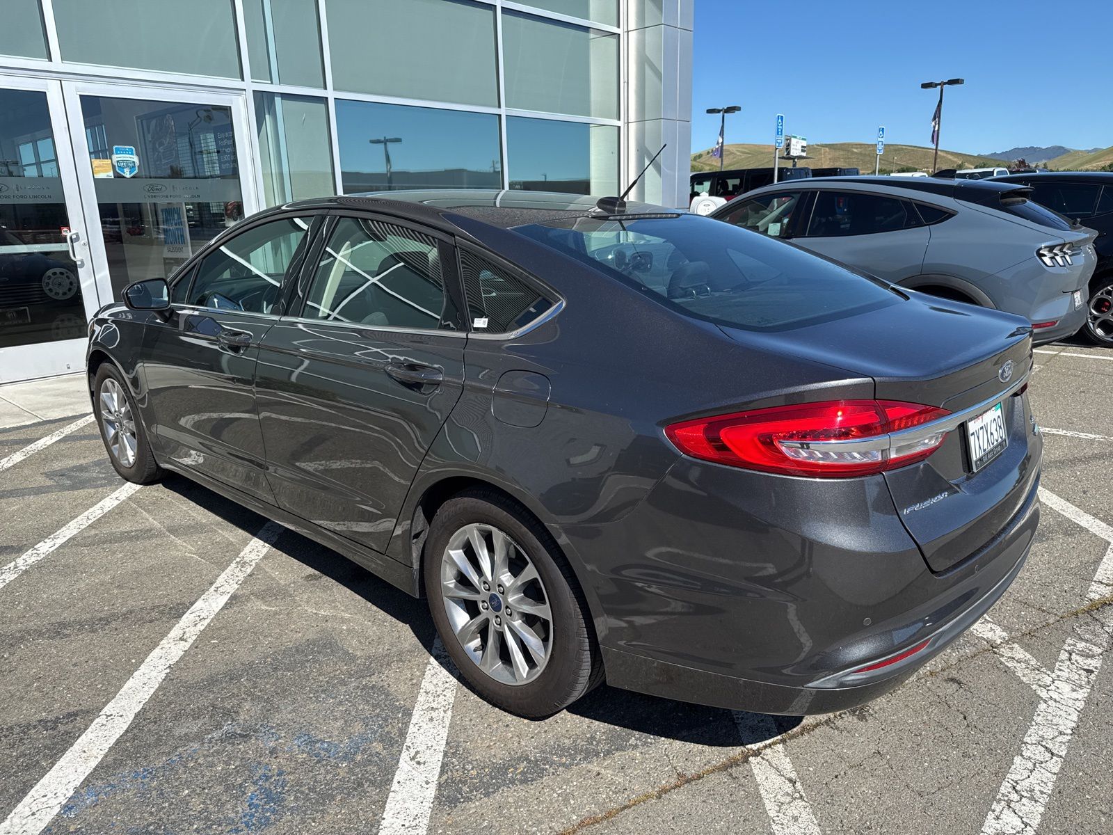 Used 2017 Gray Ford SE image 3