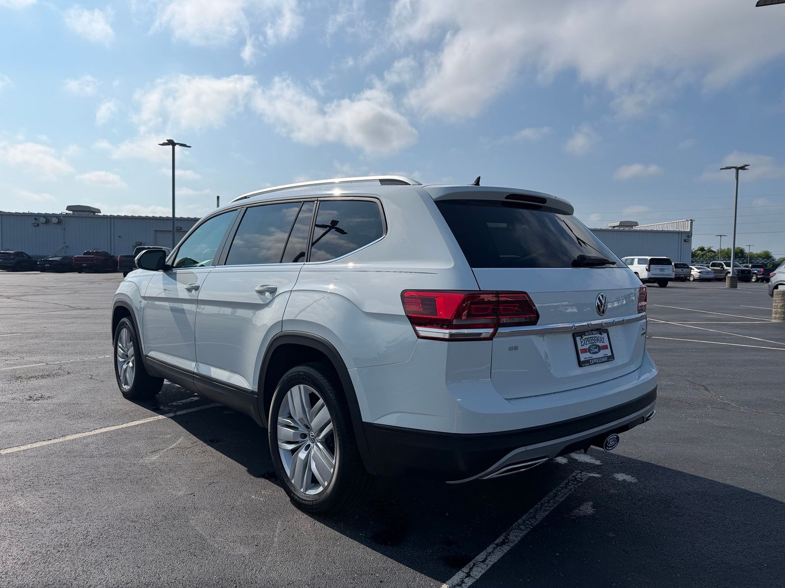 2019 Volkswagen Atlas image 7