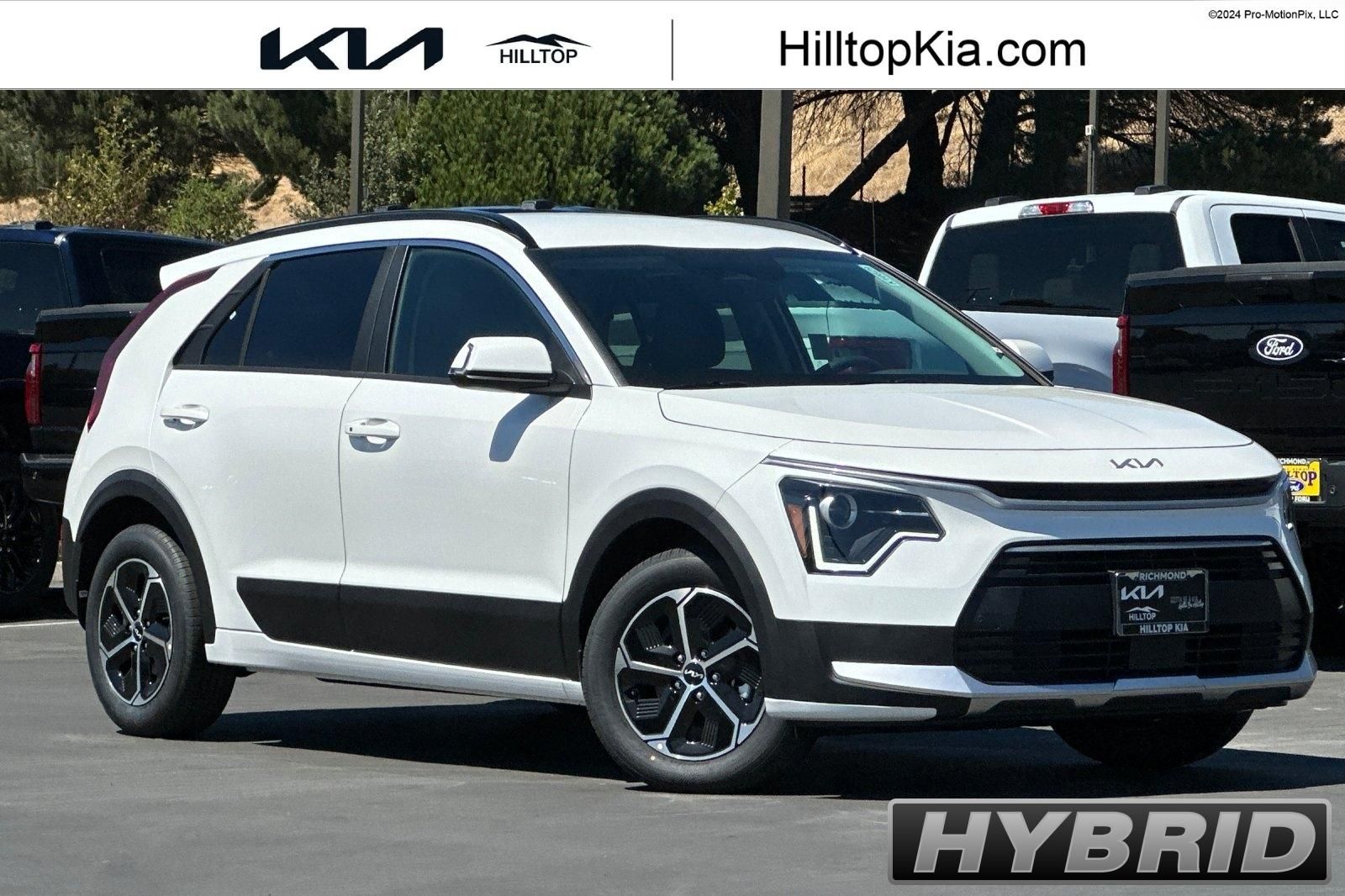 Snow White Pearl 2026 Kia Niro SUV / Crossover Front-Wheel Drive 6-Speed Dual Clutch