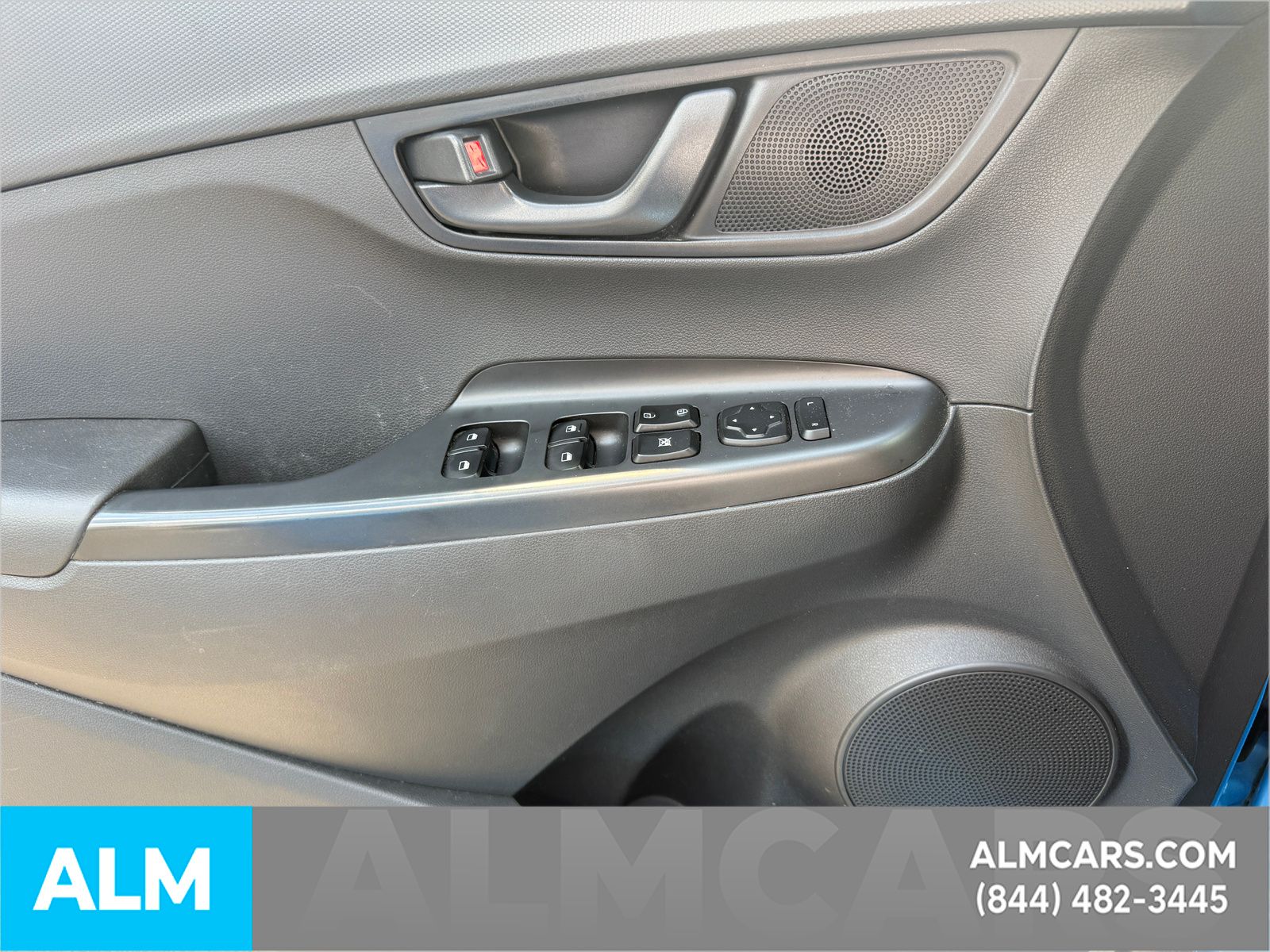Used 2020 Blue Hyundai SE image 23