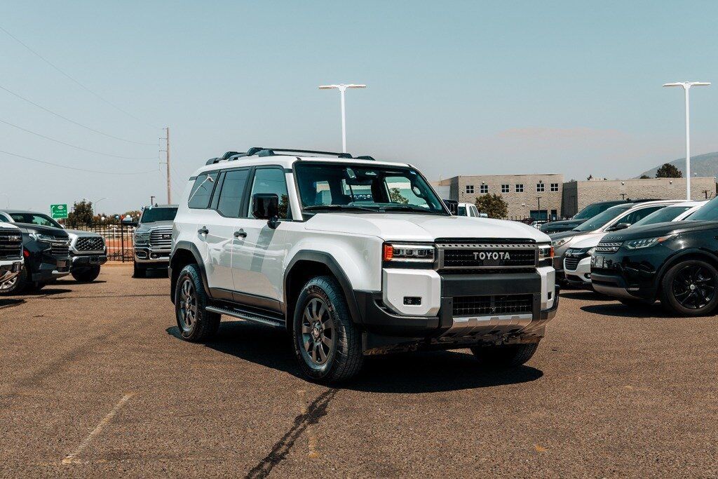 2025 Toyota Land Cruiser 4WD