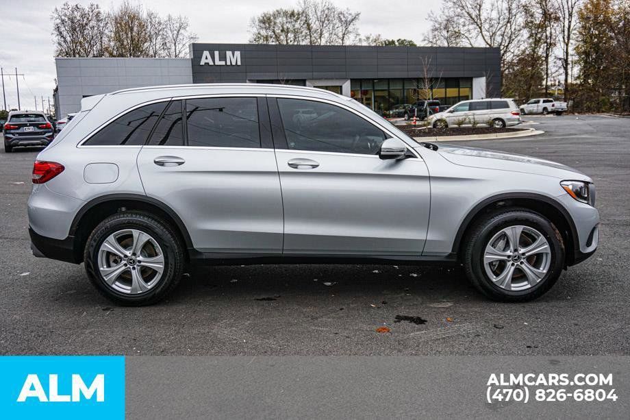 2018 Mercedes-Benz GLC GLC 300 8