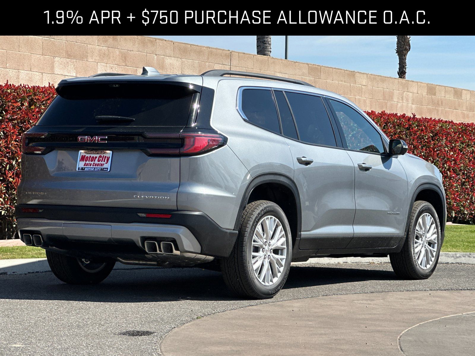 View vehicle photo 4