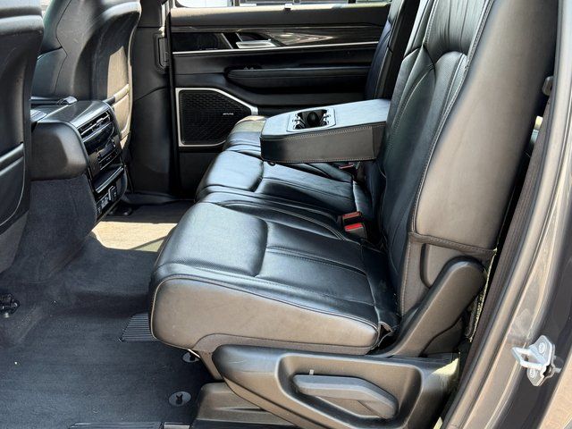 Used 2022 Metallic Jeep Series II image 7