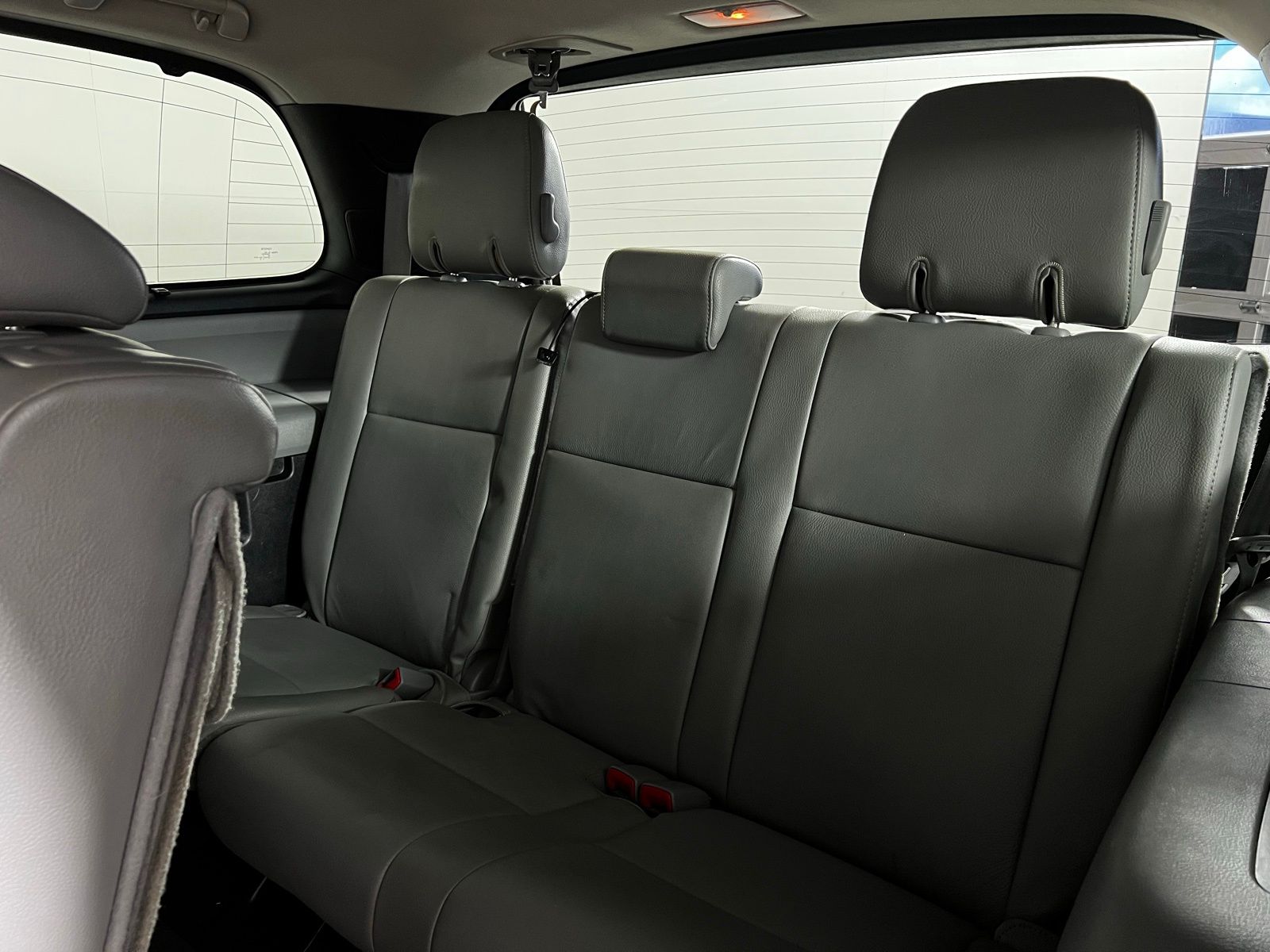 Thumbnail: 2015 Toyota Sequoia - 24