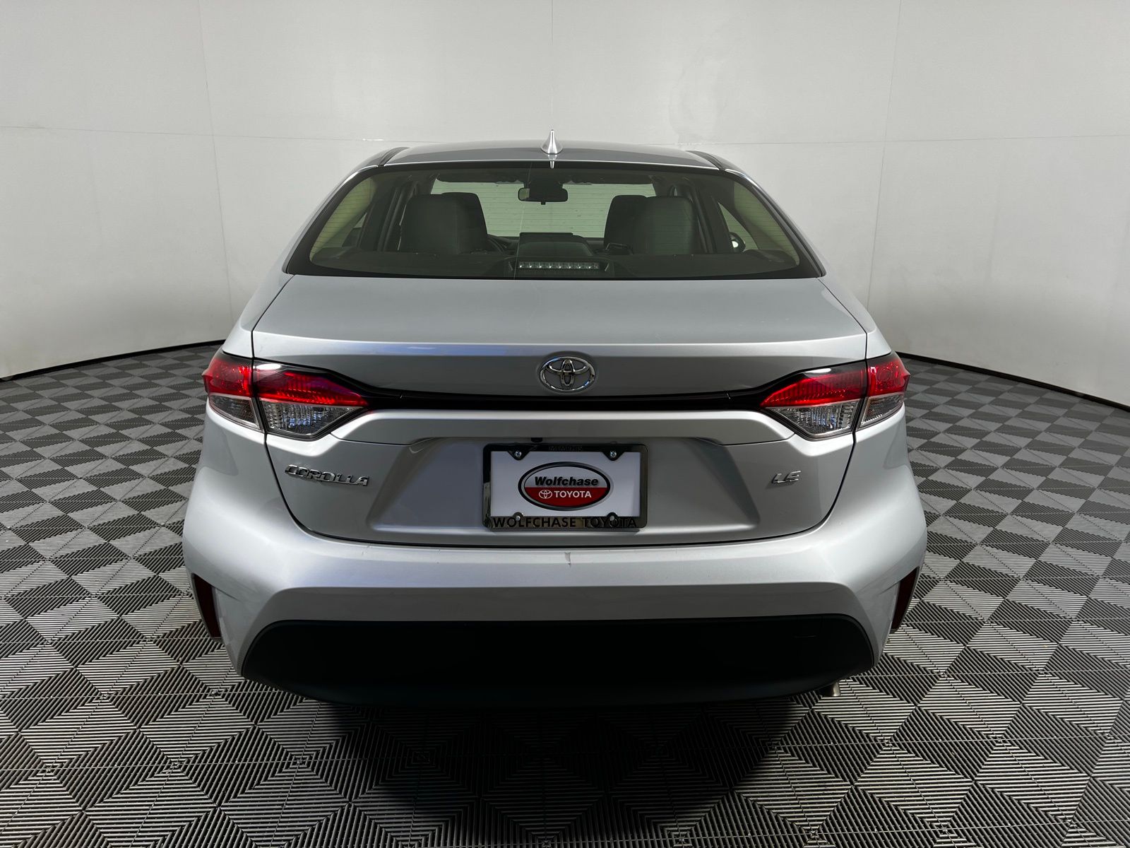 Thumbnail: 2023 Toyota Corolla - 6