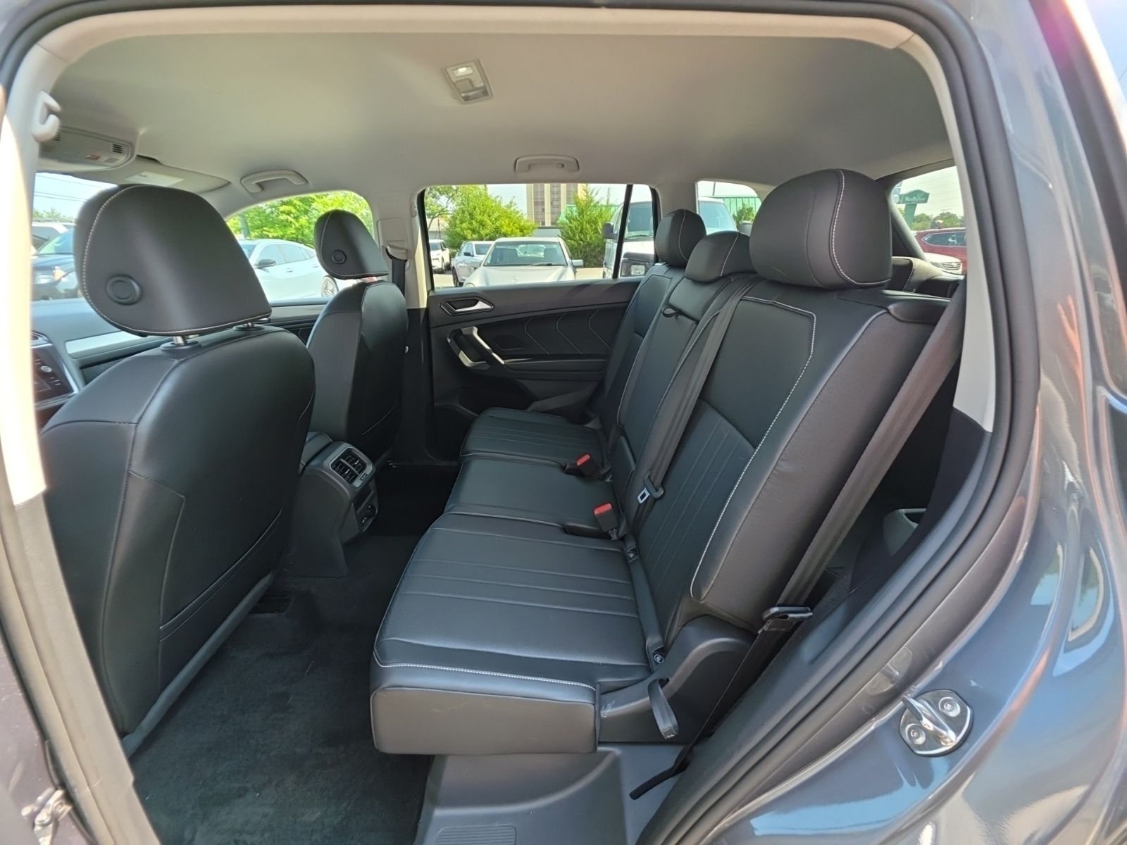 Used 2023 Gray Volkswagen 2.0T SE image 6
