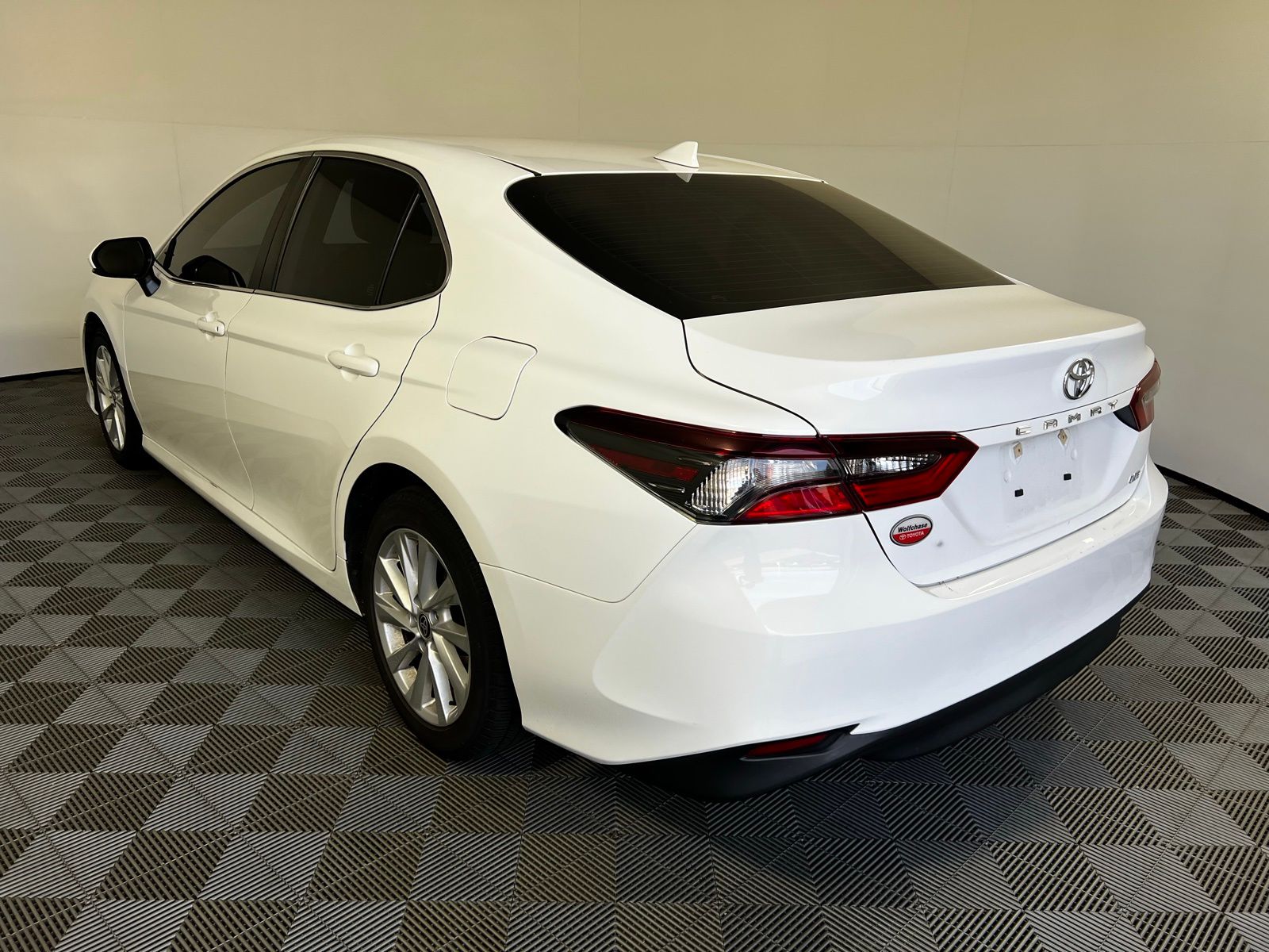 Thumbnail: 2023 Toyota Camry - 7