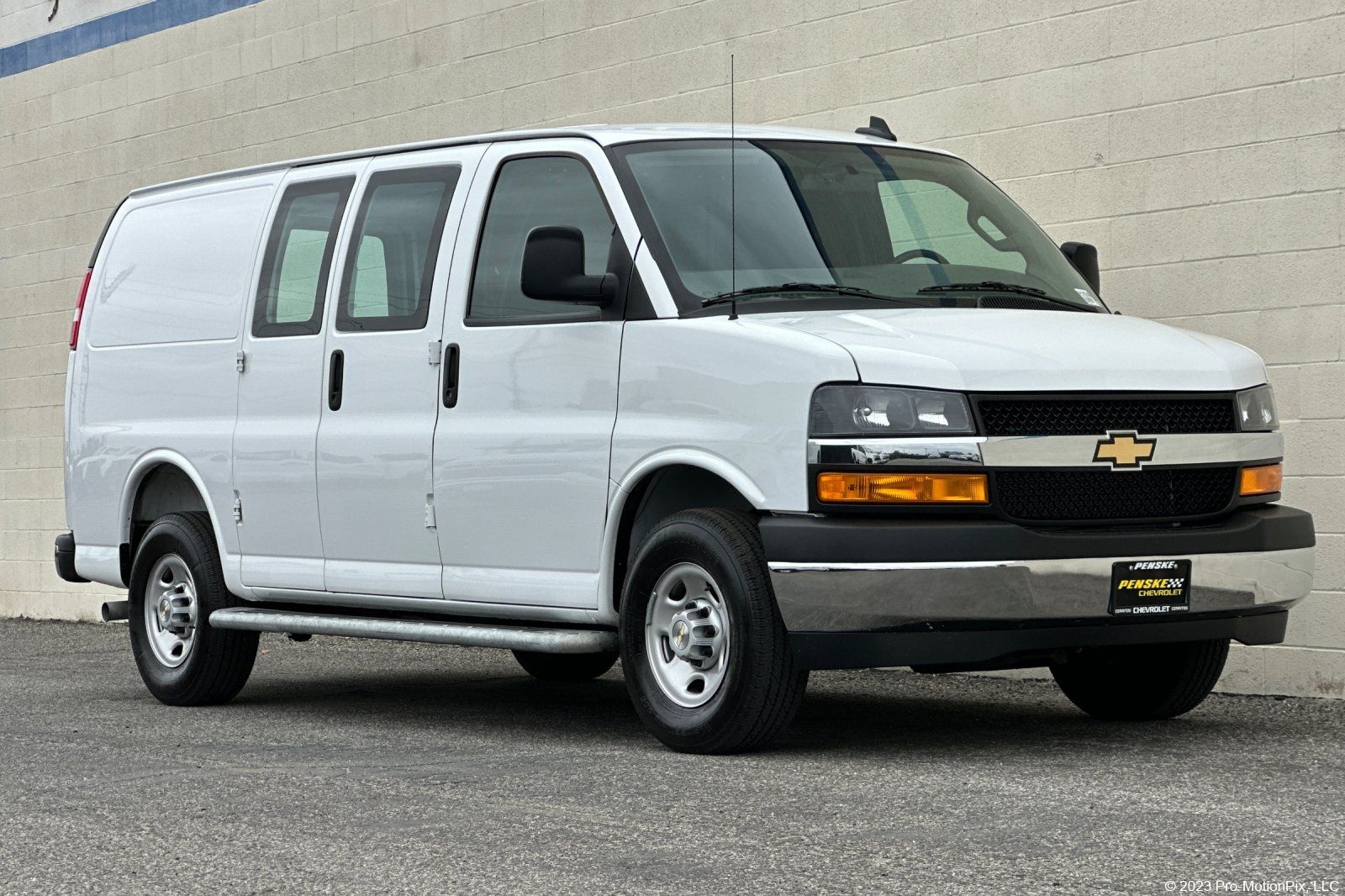 Summit White 2025 Chevrolet Express Cargo Van Rear-Wheel Drive 8-Speed Automatic Overdrive