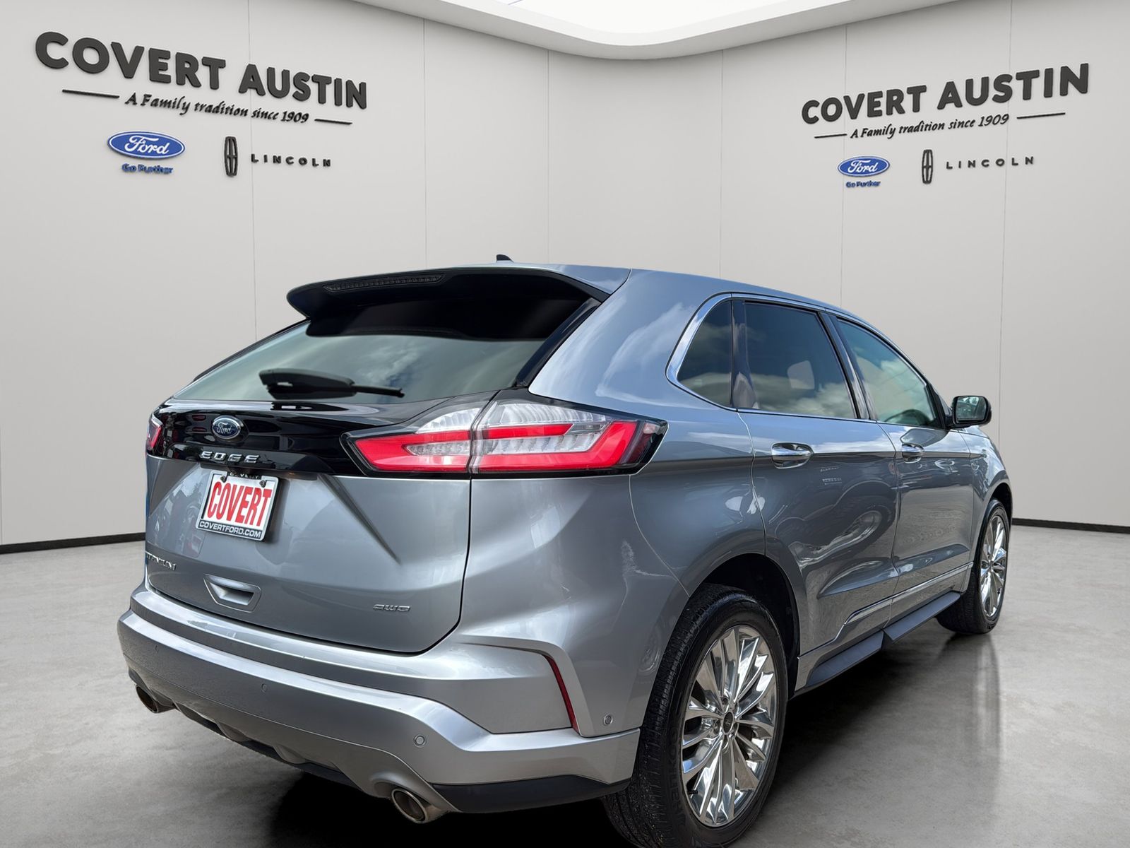Used Car 2023 Ford Edge  Titanium For Sale Under $30,000 In Austin, Texas