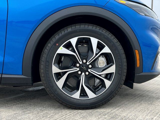 New 2026 Velocity Blue Metallic Ford Select image 6