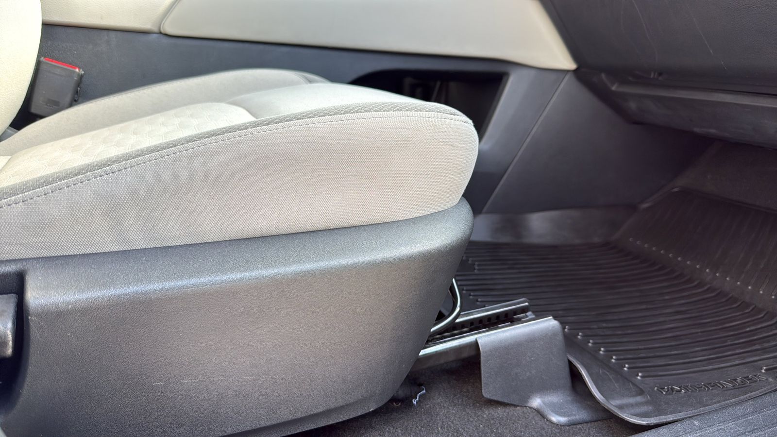 Used Car 2024 Nissan Pathfinder  Sv For Sale Under $30,000 In Austin, Texas