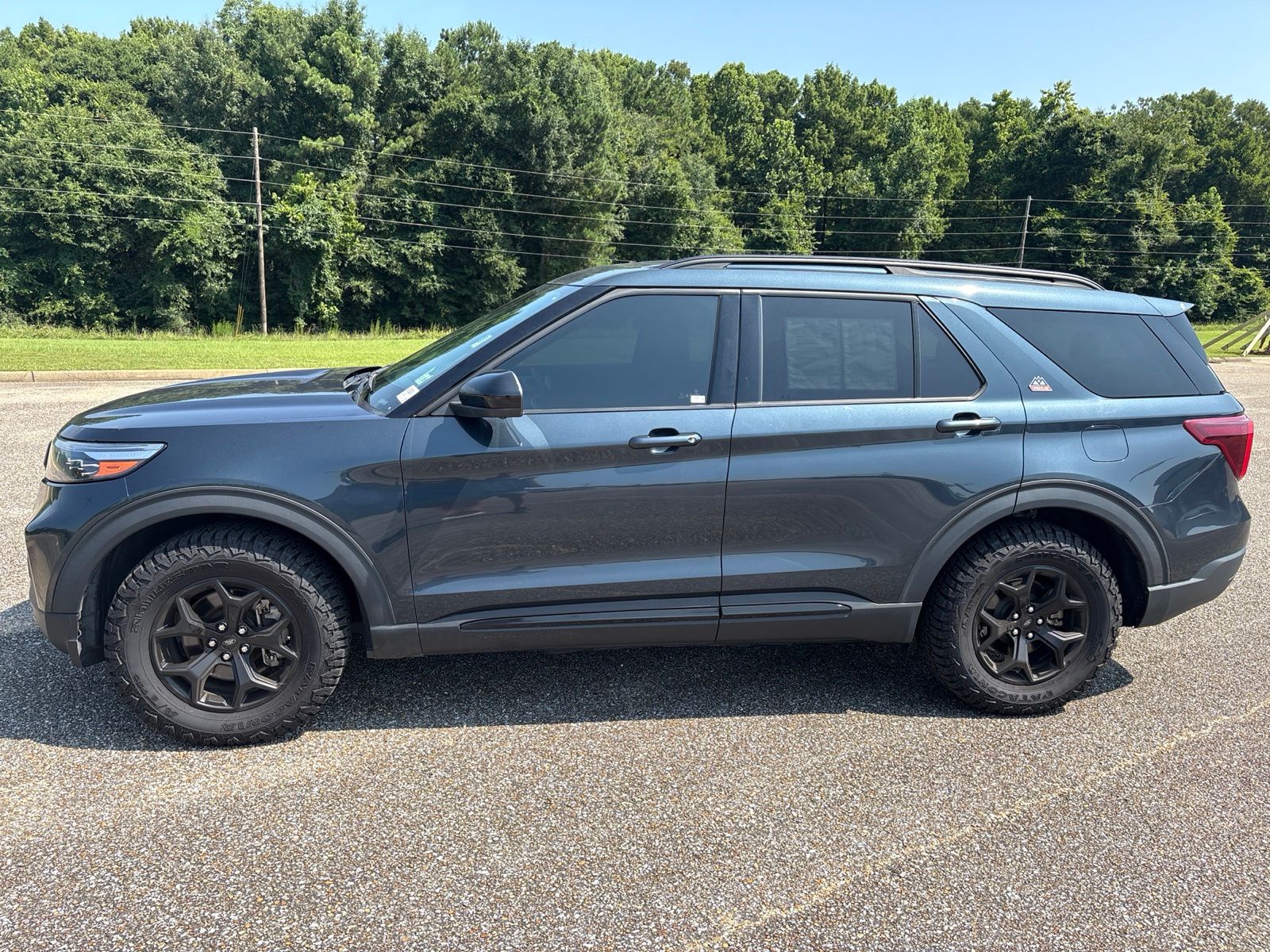 Blue Metallic 2023 Ford Explorer SUV / Crossover All-Wheel Drive Automatic