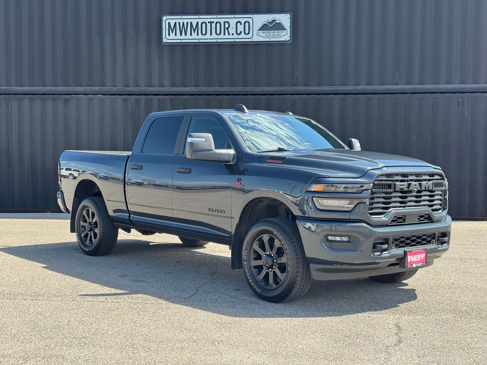  2025 RAM 3500 Big Horn Crew Cab 4WD   