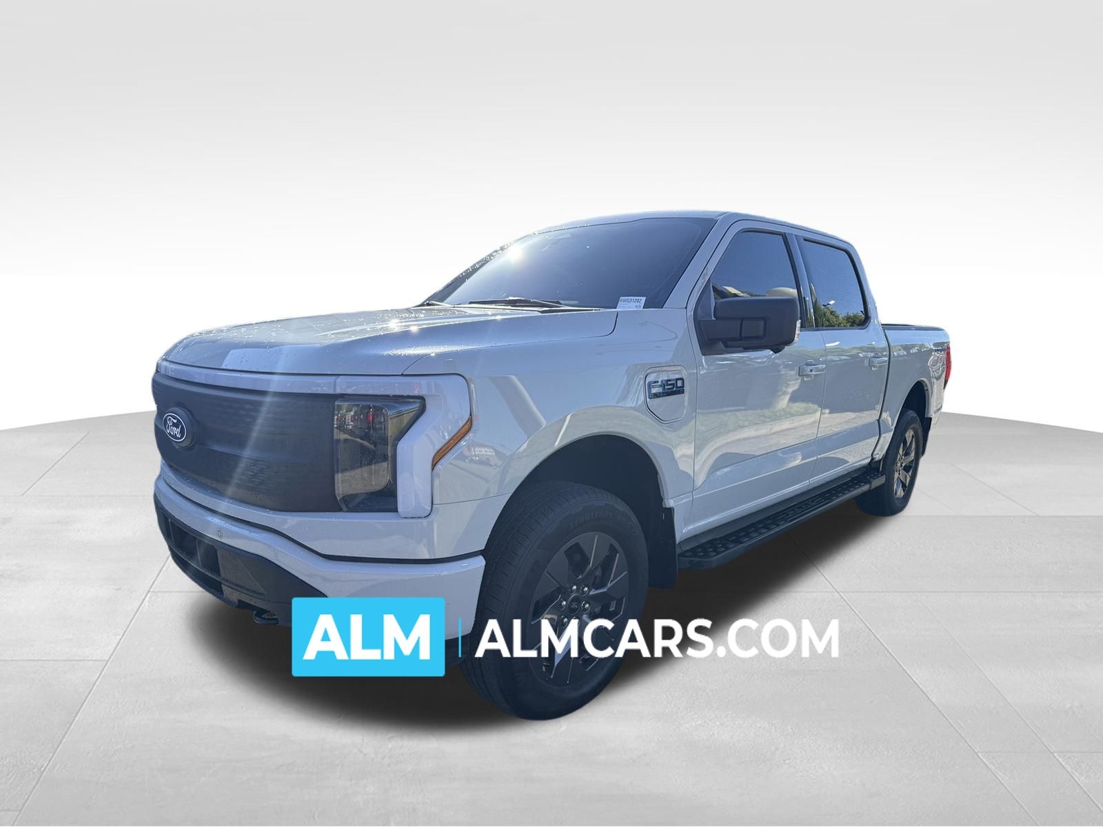 Avalanche 2024 Ford F-150 Lightning Flash SuperCrew AWD Pickup Truck All-Wheel Drive Automatic
